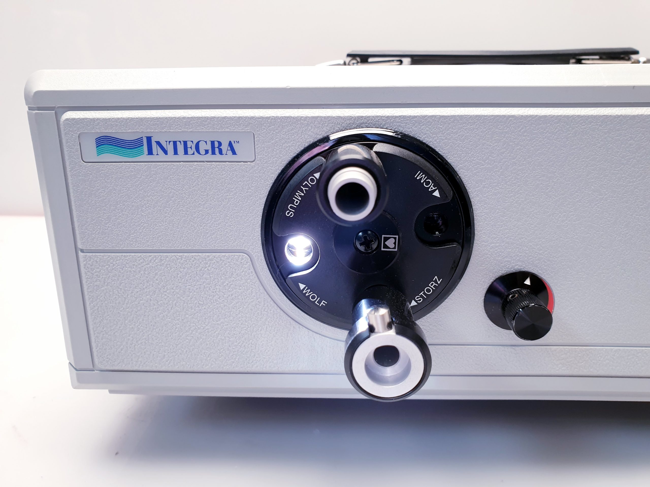 Integra Luxtec 9300XSP Xenon Lichtquelle thumbnail 4