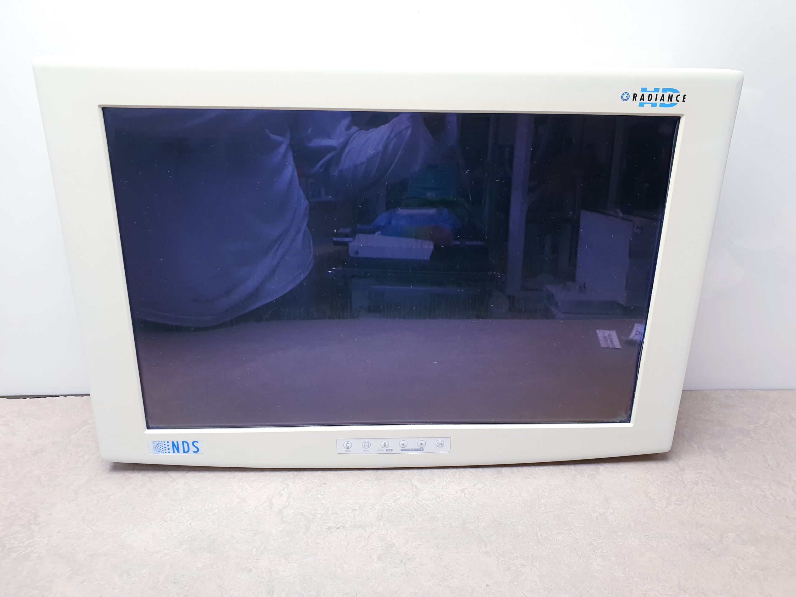 Karl Storz SC-WU23-A1511 Monitor mit Netzteil für die Endoskopie – thumbnail 3