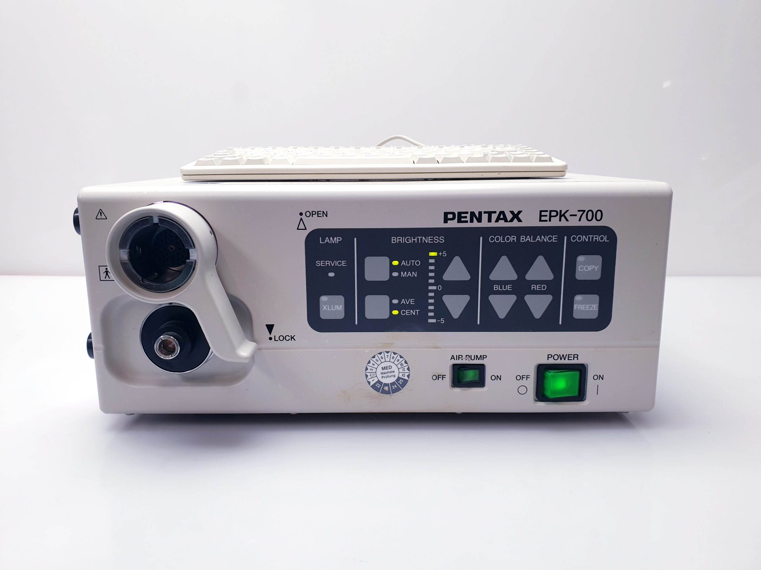 Pentax EPK-700 für die Videoendoskopie Video Prozessor thumbnail 3