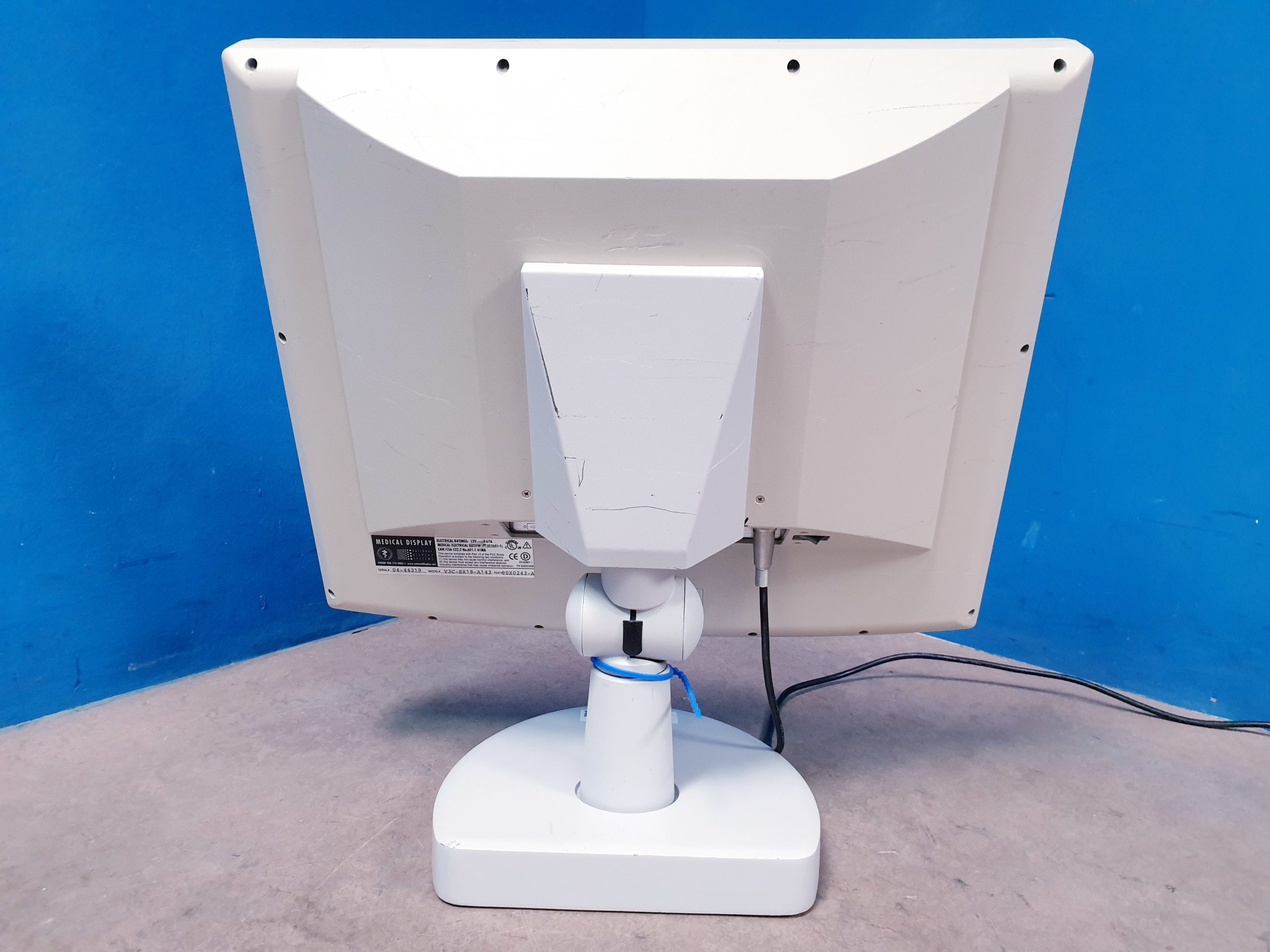 NDS V3C-SX18-A143 LCD Medical Display Monitor 18 video endoscopy mit Netzteil thumbnail 7