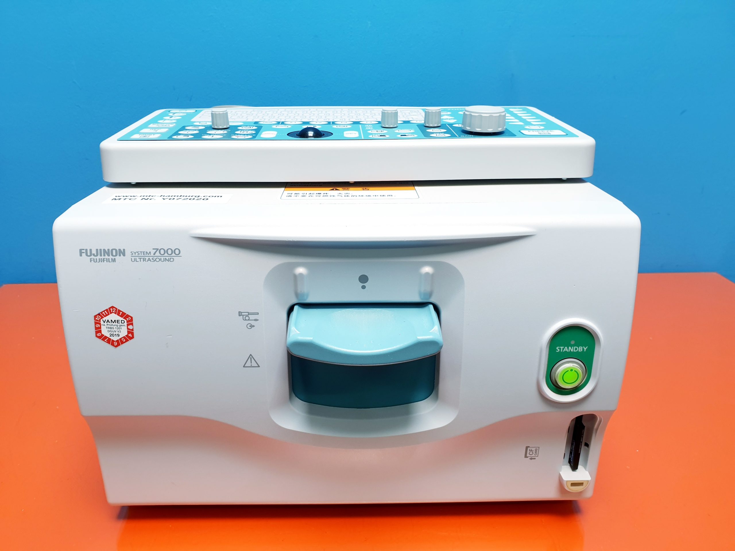 Fujinon SU-7000 System 7000 Ultrasound Endoscopy Processor CP-7000 Tastatur — image 1 of 5