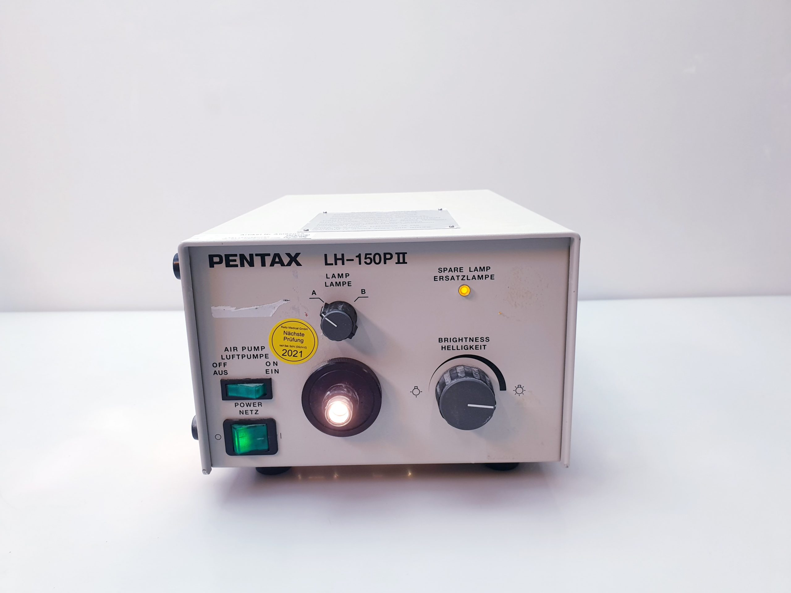 Pentax LH-150PII Lichtquelle Light Source — image 1 of 11