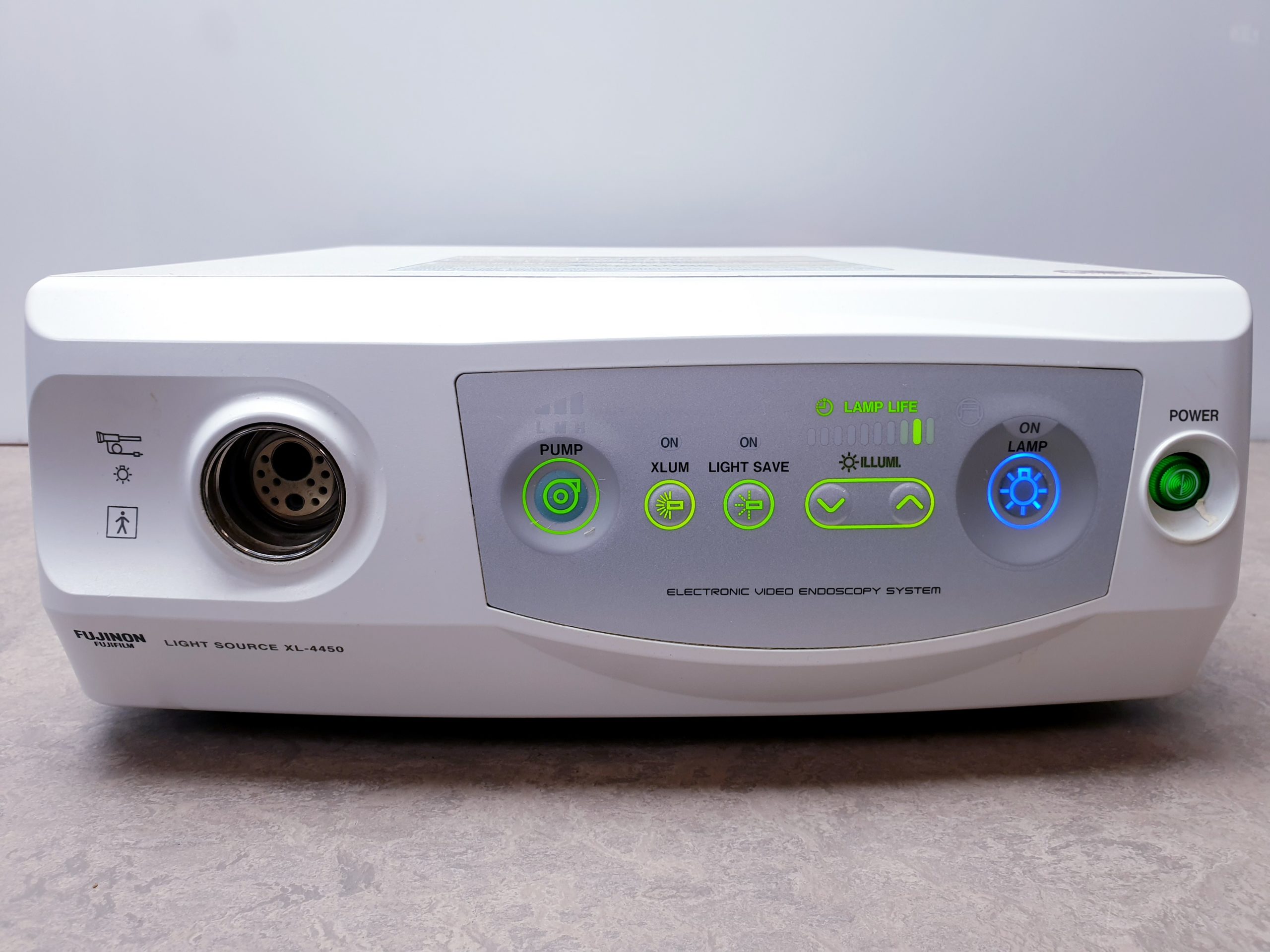 Fuji Fuifilm XL-4450 Light Source Electronic Video Endoscopy System thumbnail 4