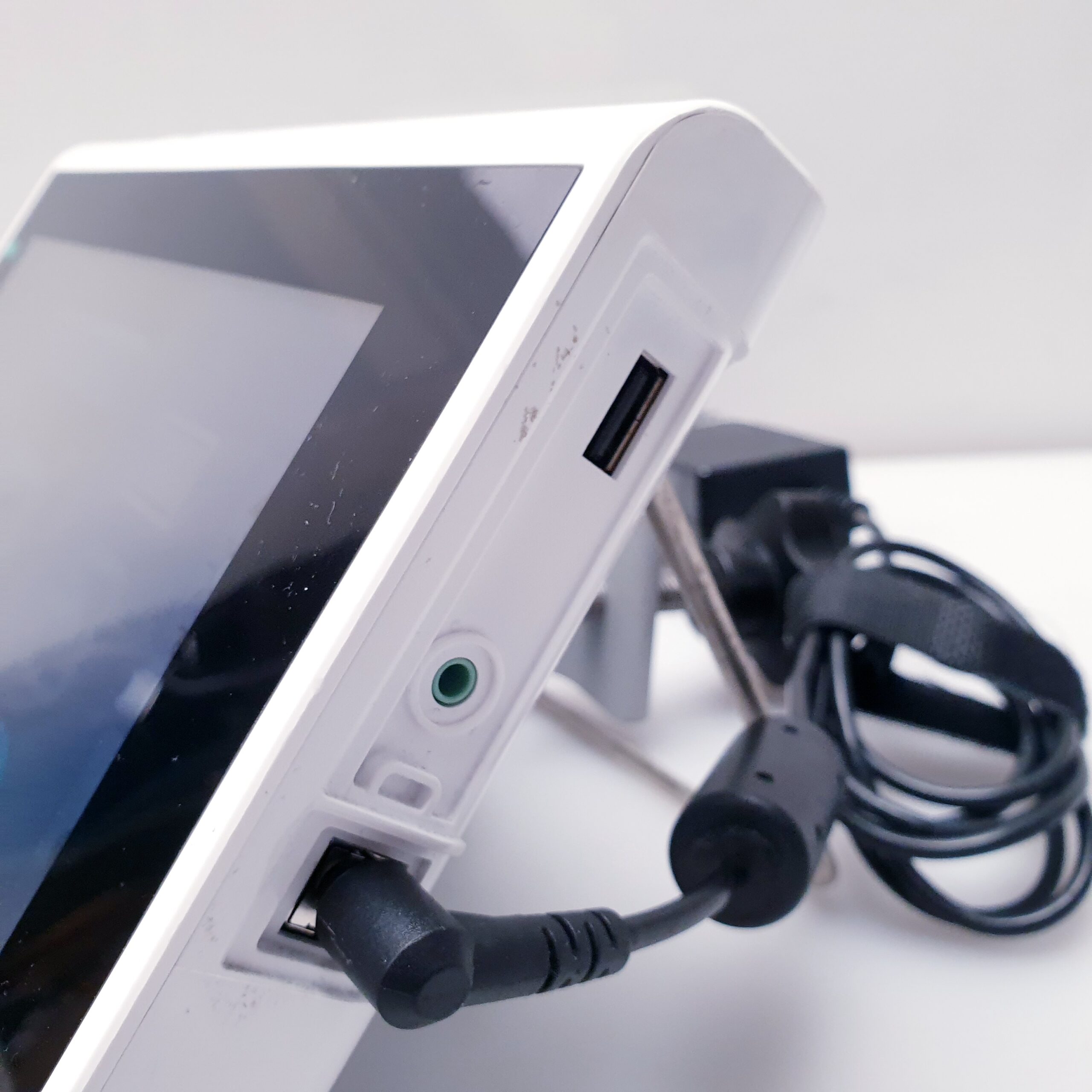 Ambu aView 405002000 Portable endoscope Monitor thumbnail 13