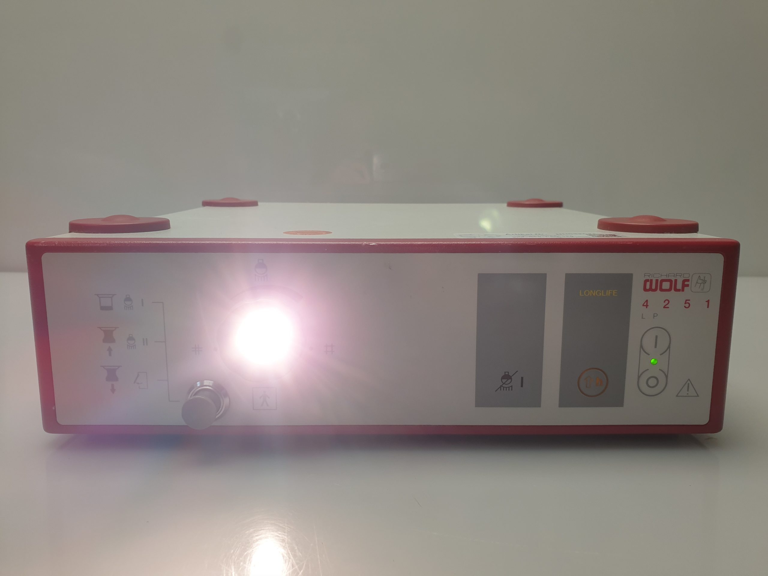 Richard Wolf 4251 001 Lichtquelle – Kaltlichtquelle thumbnail 4