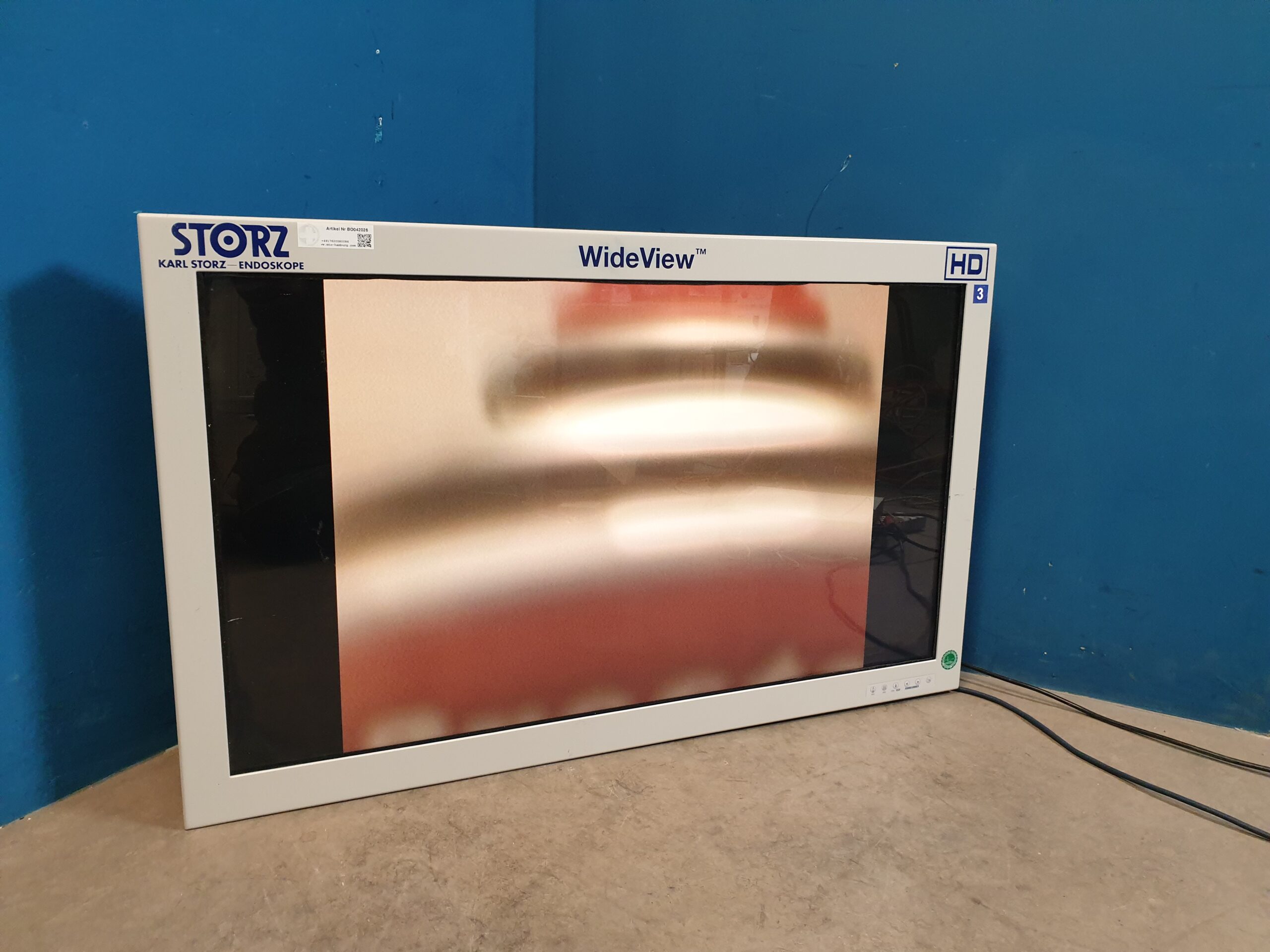 Karl Storz SC-WU42-A1515 42 HD Surgical Monitor thumbnail 7