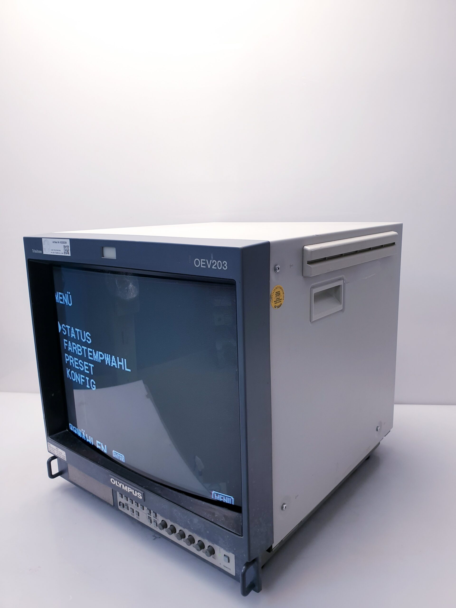 Olympus OEV203 OEV 203 20″ Endoscopy Monitor thumbnail 2