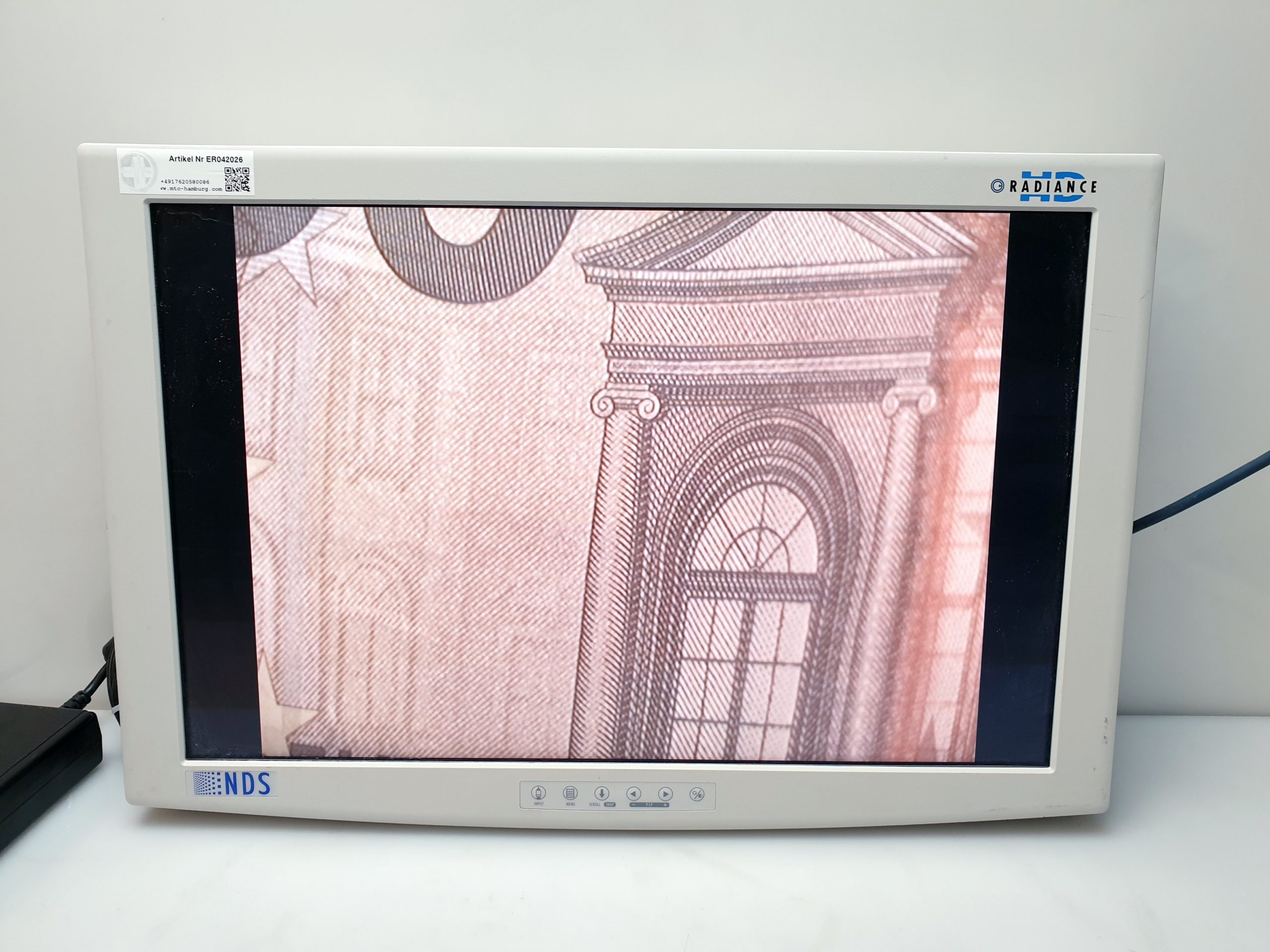 NDS SC-WU24-A1511 Full HD Monitor für die Endoskopie thumbnail 28