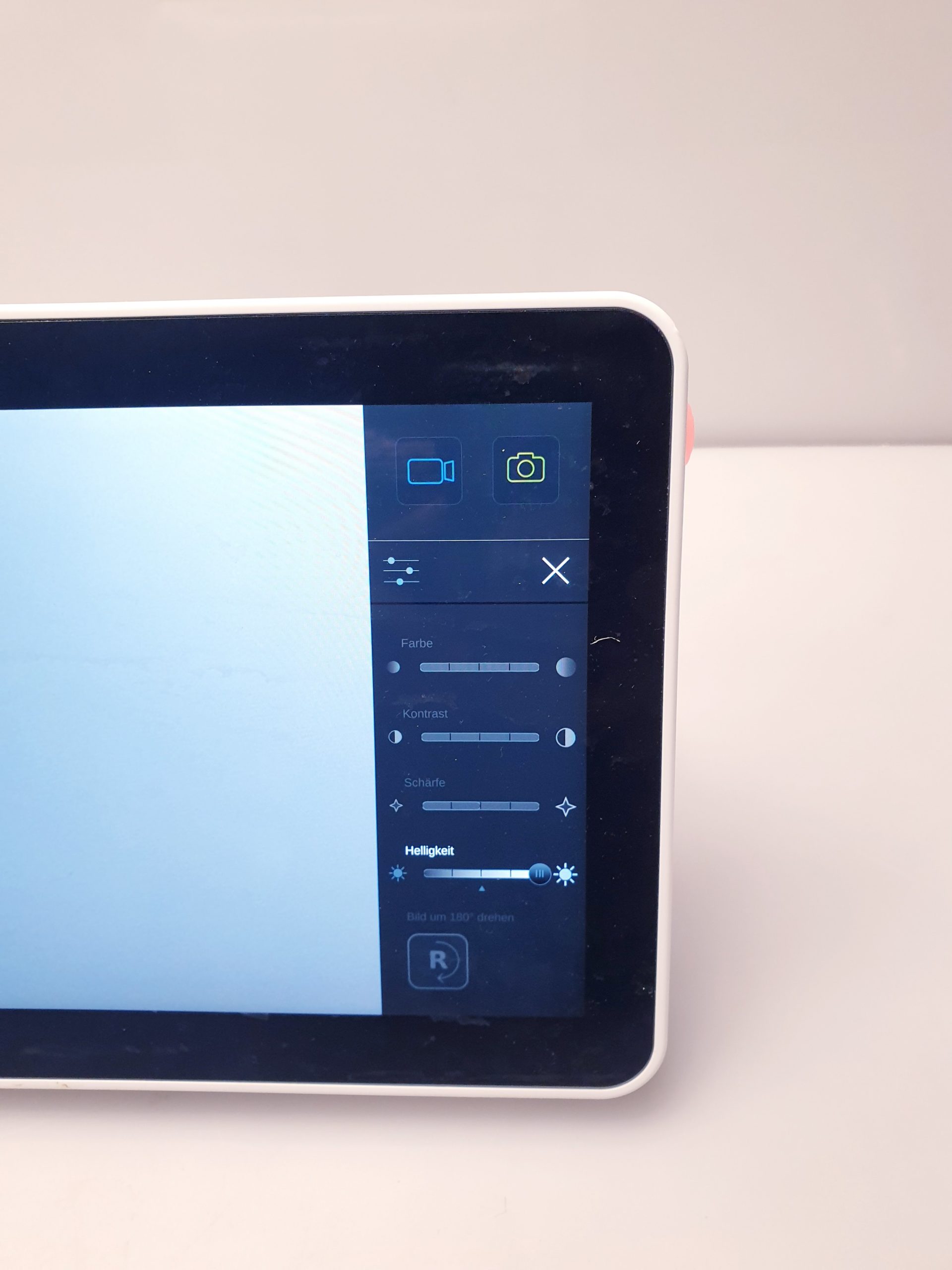 AMBU aView 2 Advance Endoscopy Display Monitor thumbnail 6