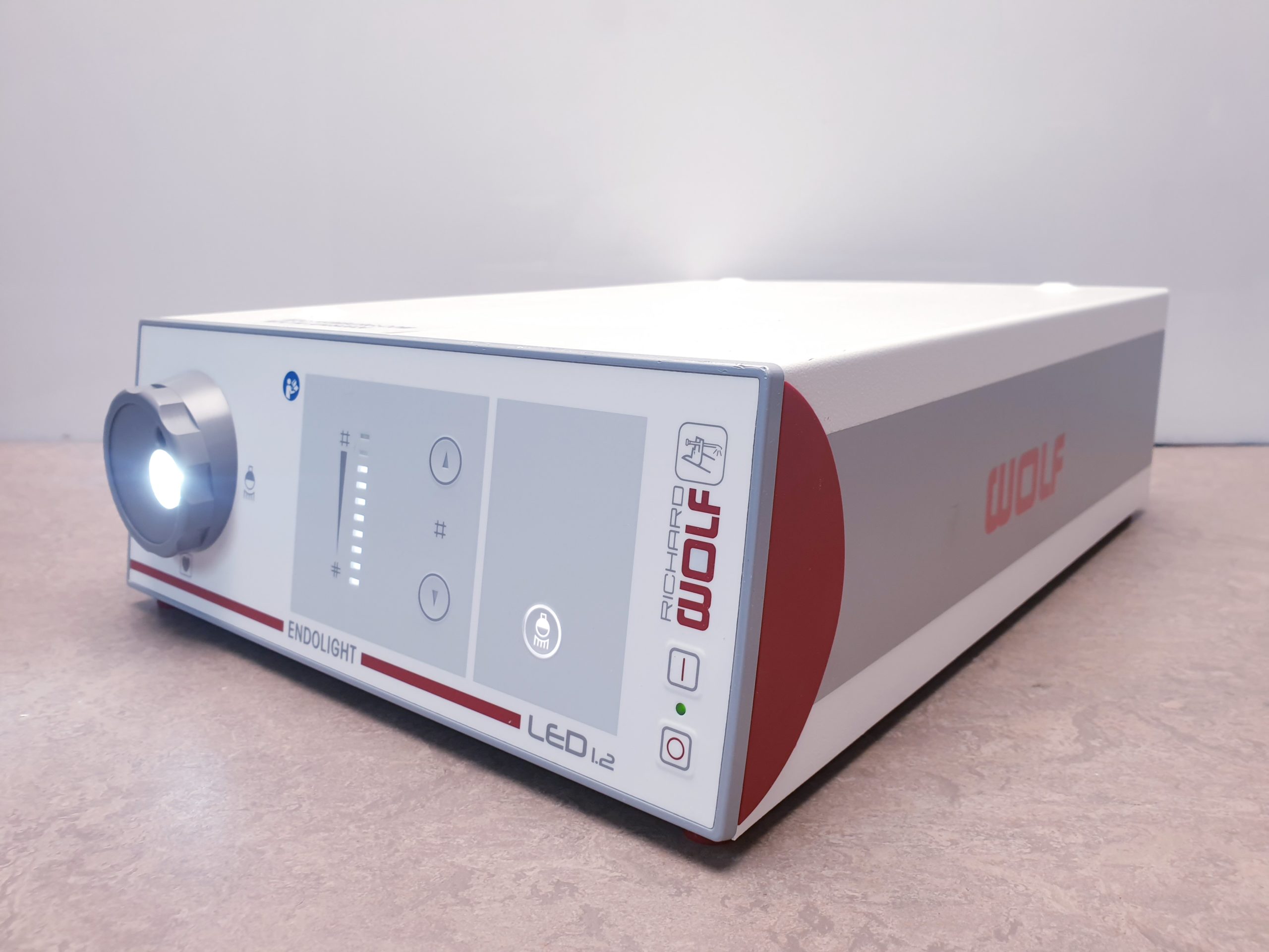 Richard Wolf Endolight LED1.2 Lichtquelle — image 1 of 12