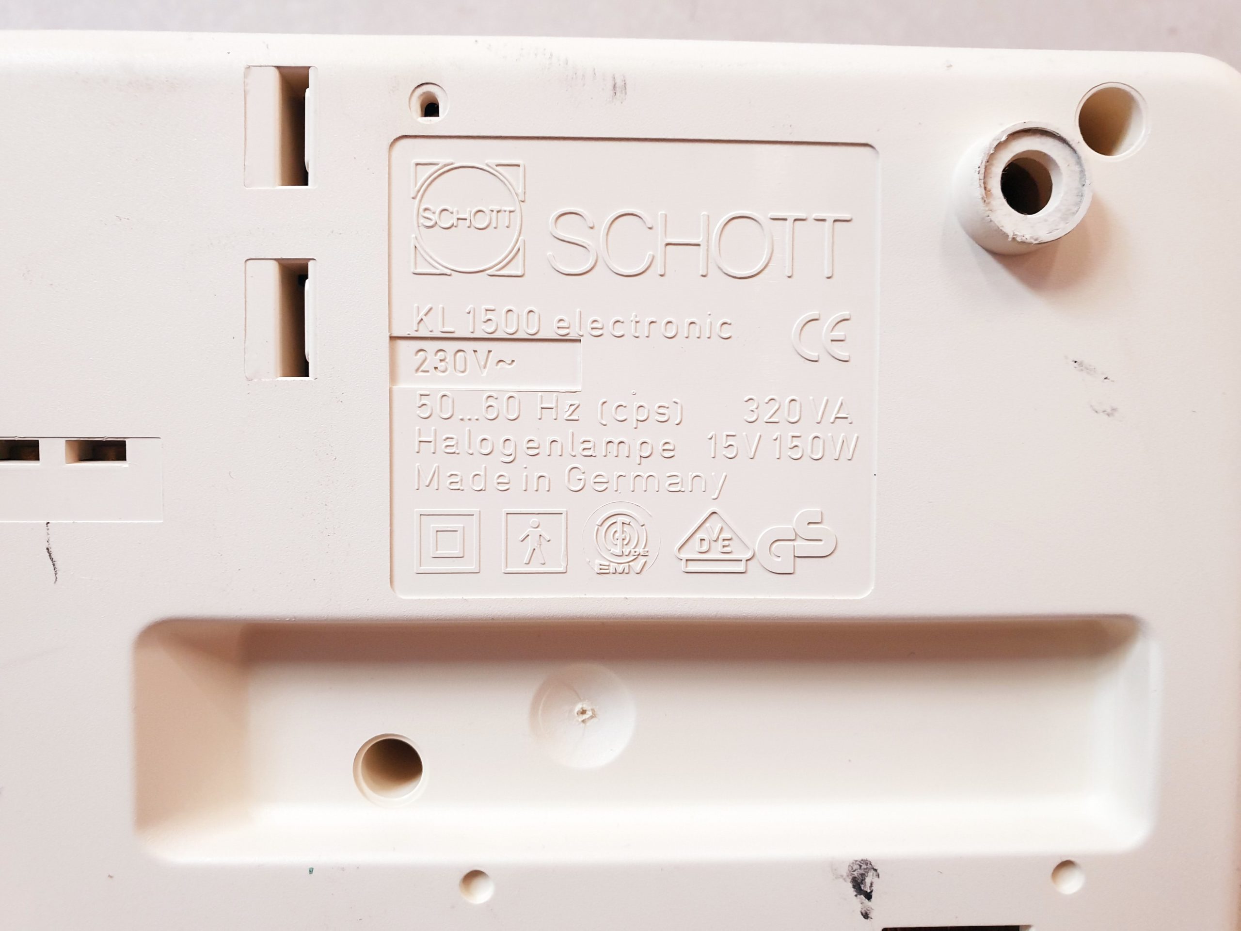 Leica Schott KL1500 Cold Light Source 150W thumbnail 3