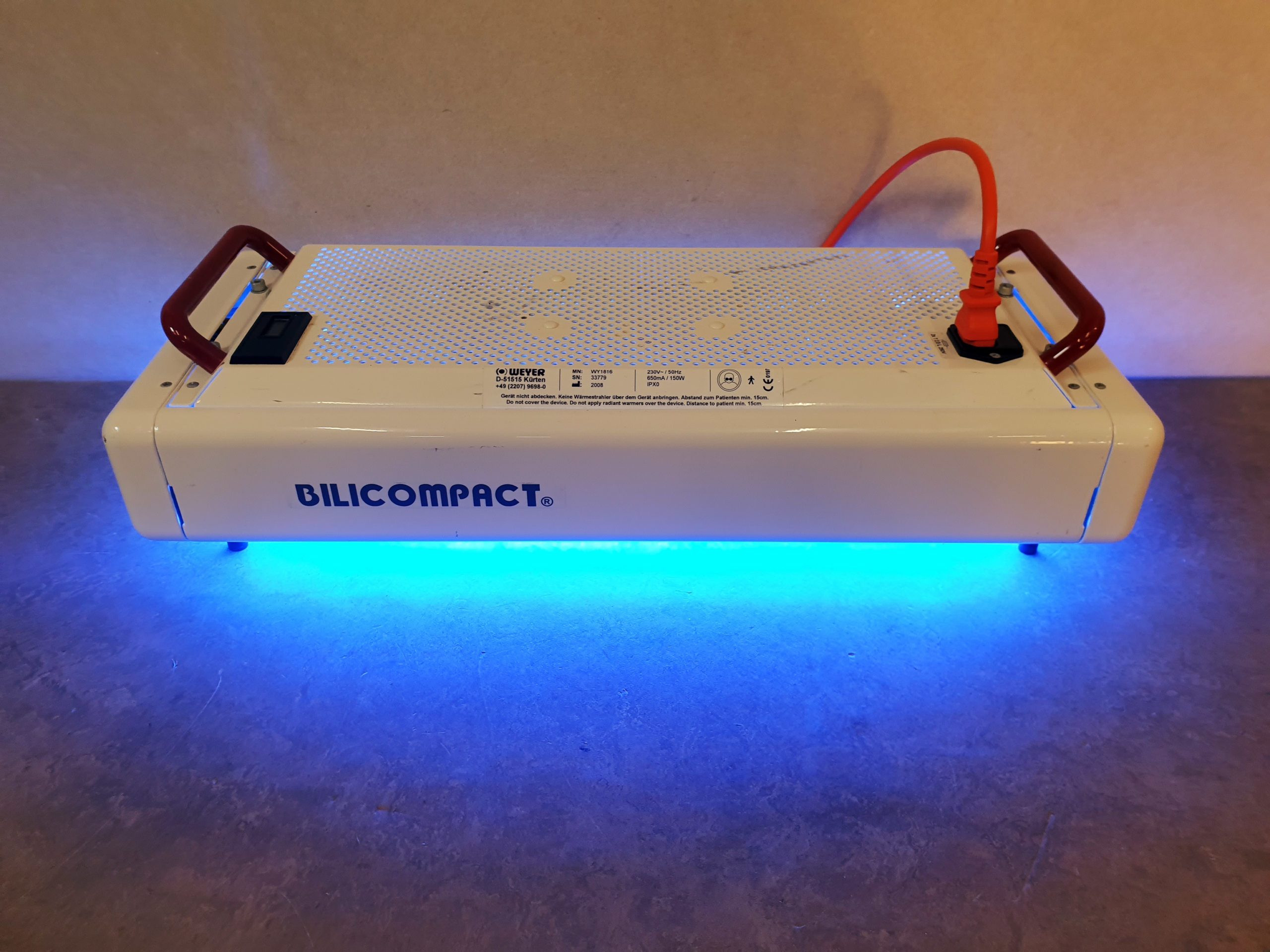 Weyer Bili Compact Phototherapielampe für Neugeborene — image 1 of 8