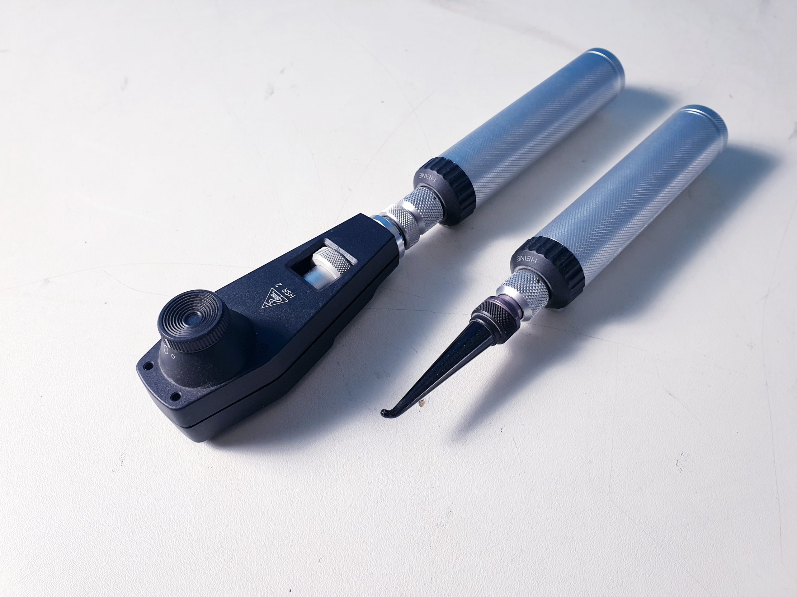 Ophtalmoskopenset BETA +Retinoskop HSR 2 batteriebetriebener Griff — image 1 of 4