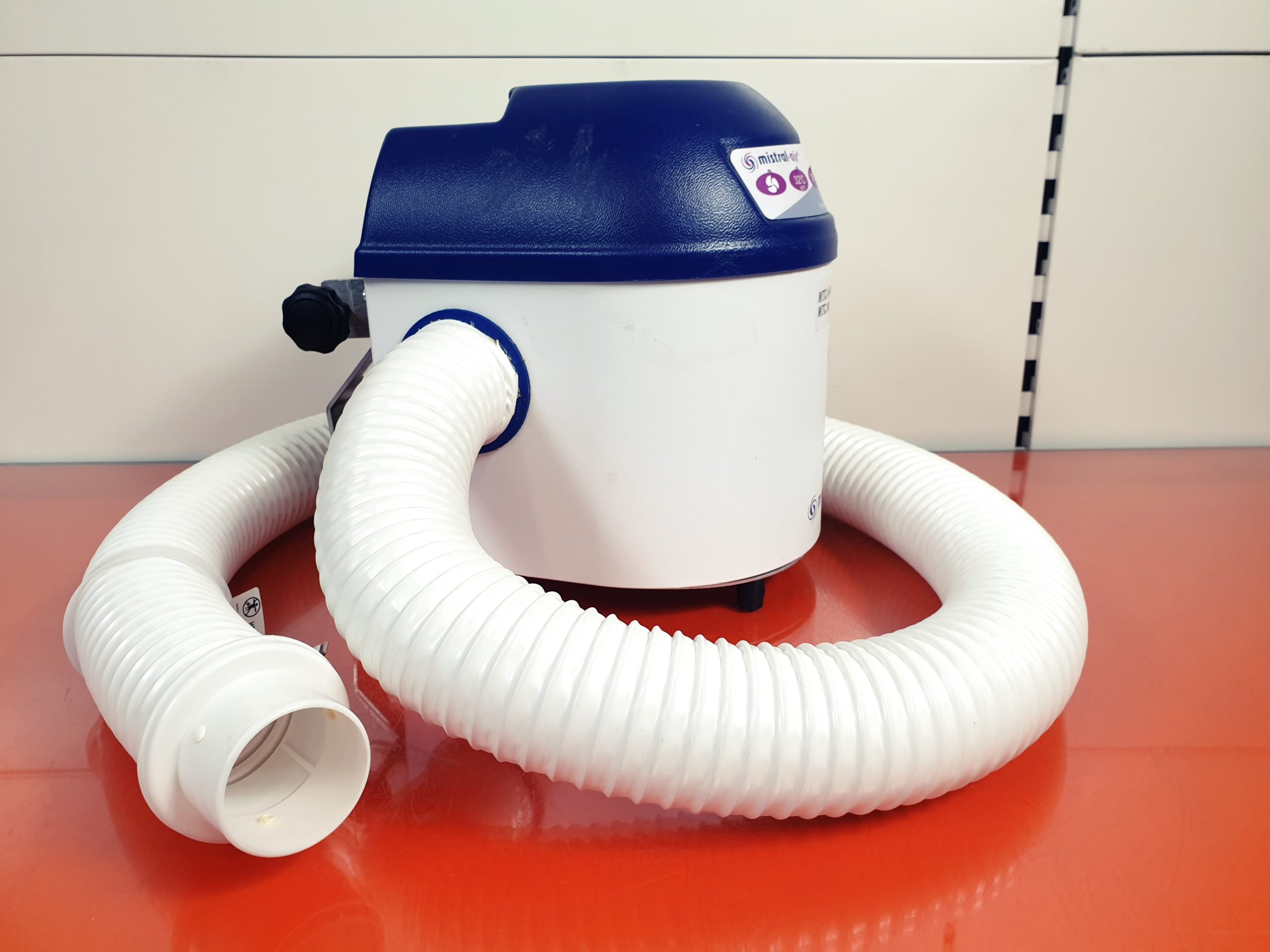 Mistral Air MA0100 Air Warming Unit — image 1 of 3