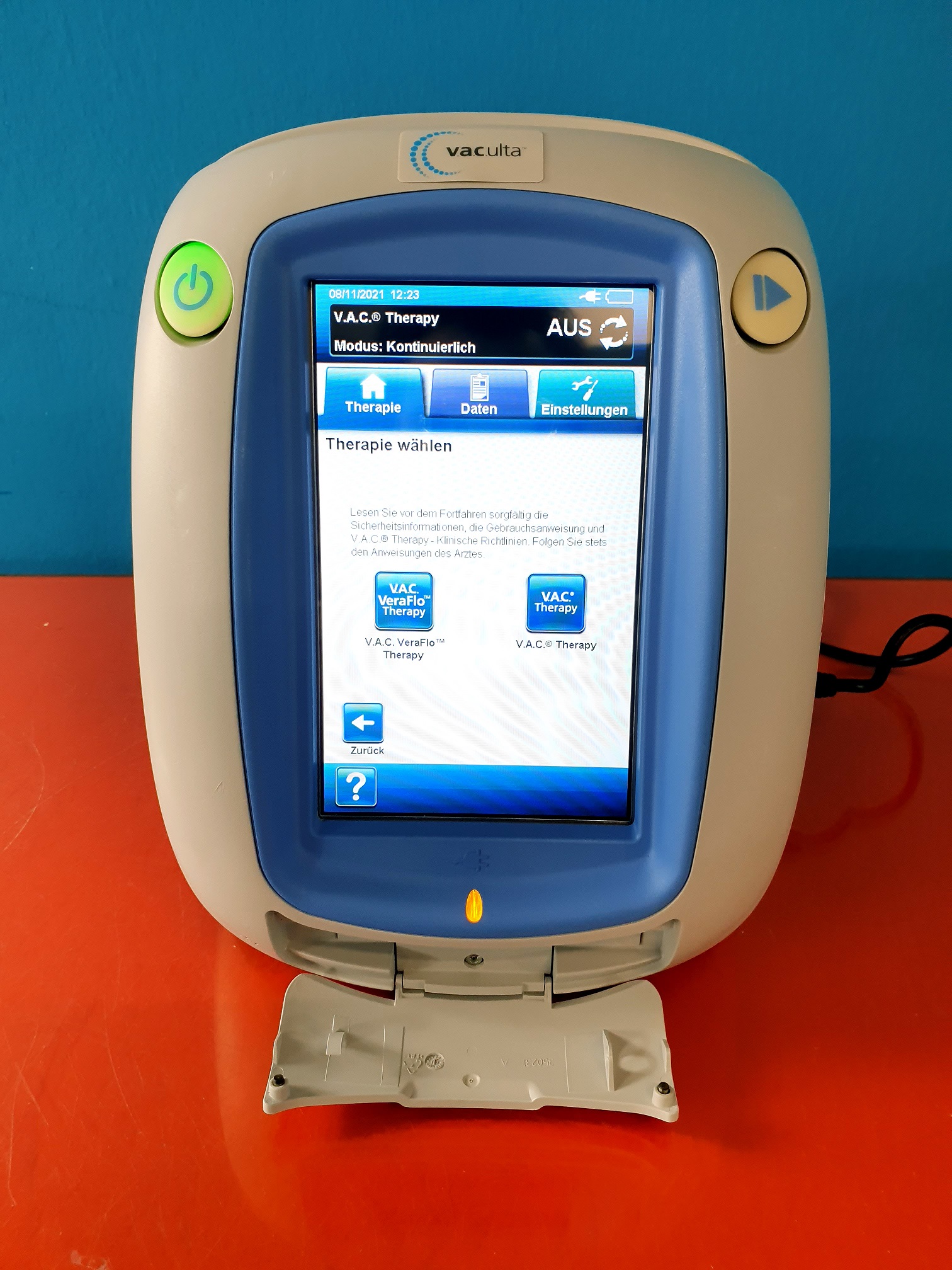 KCI VAC Ultra Veraflow Negative Pressure Wound Therapy System Unterdruck-Wundheilungssystem mit Netzteil — image 1 of 7