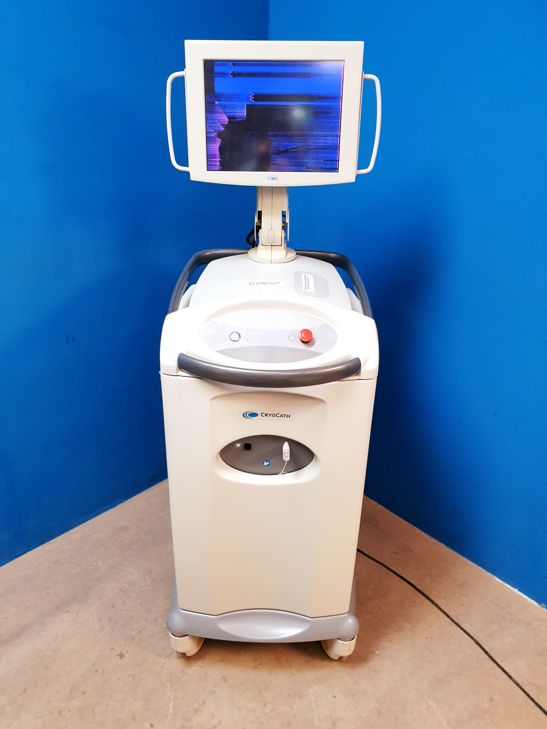 Medtronic CryoCath Cryosurgical Unit CryoConsole – defekt thumbnail 3