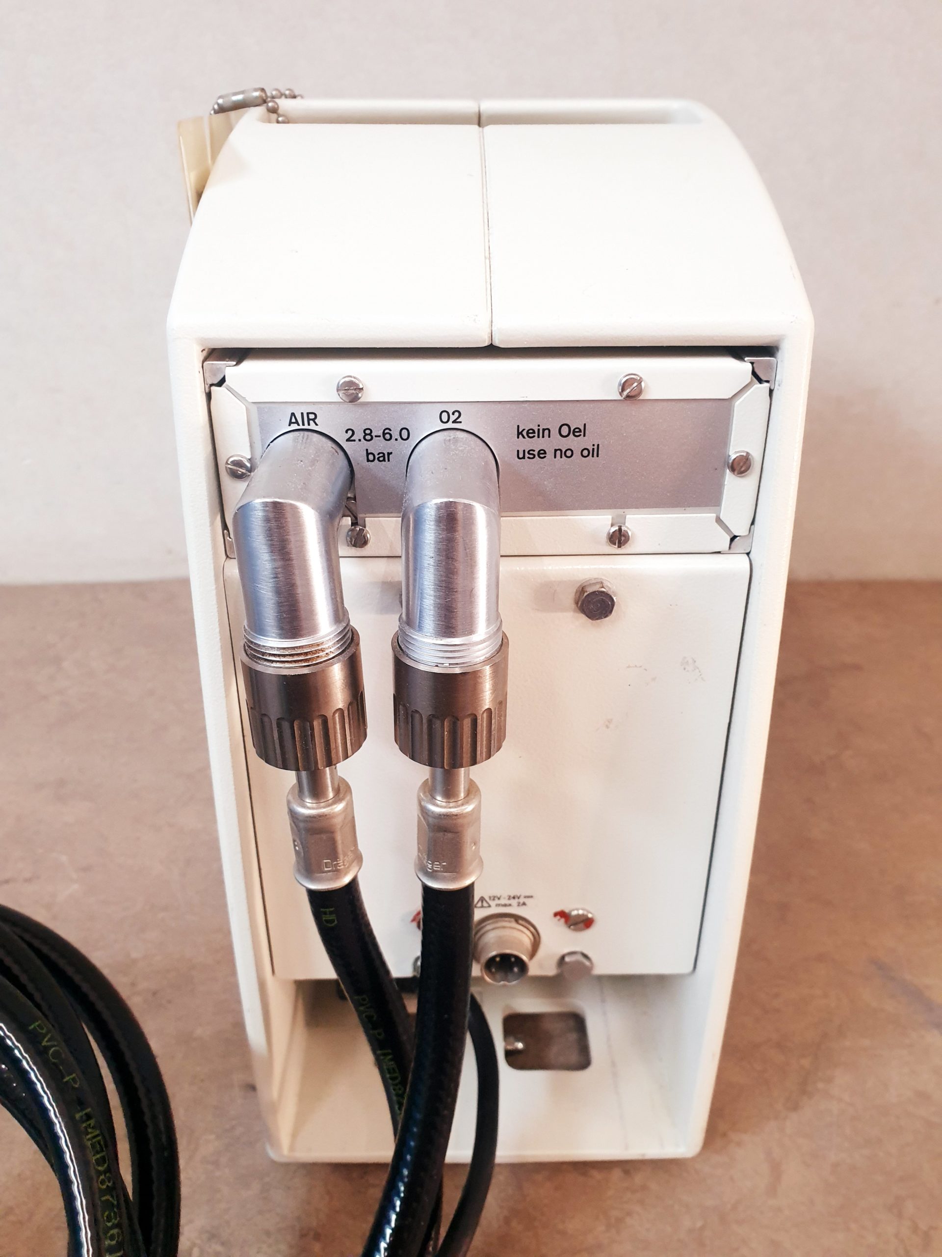 Draeger Dräger Babylog 2000 Ventilator für Früh- und Neugeborene bis 6kg Körpergewicht thumbnail 5