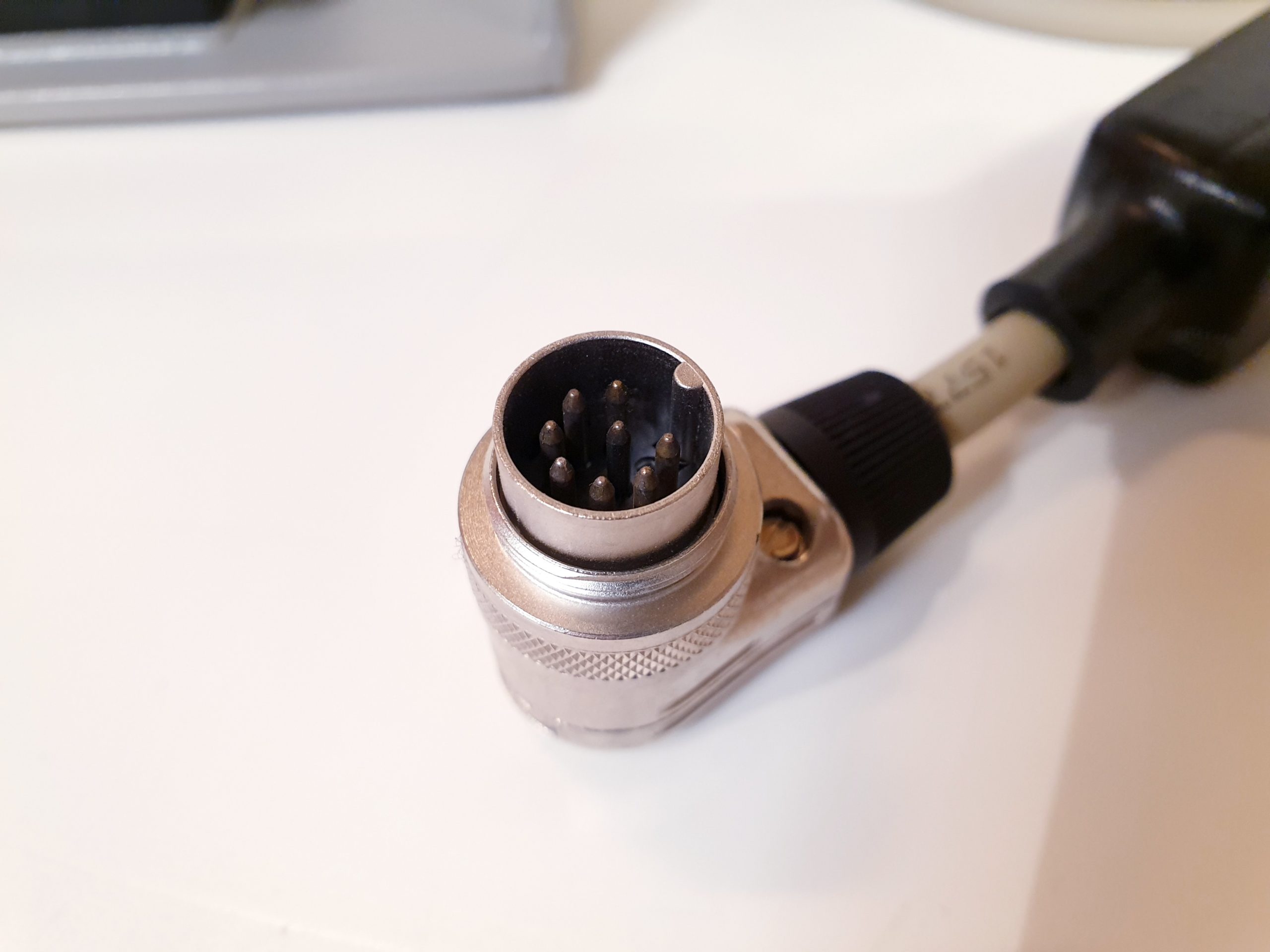 Steute Medizintechnik 10047664 – KF21W1W-MED GP21 – Foot Pedal Switch Used — image 1 of 6