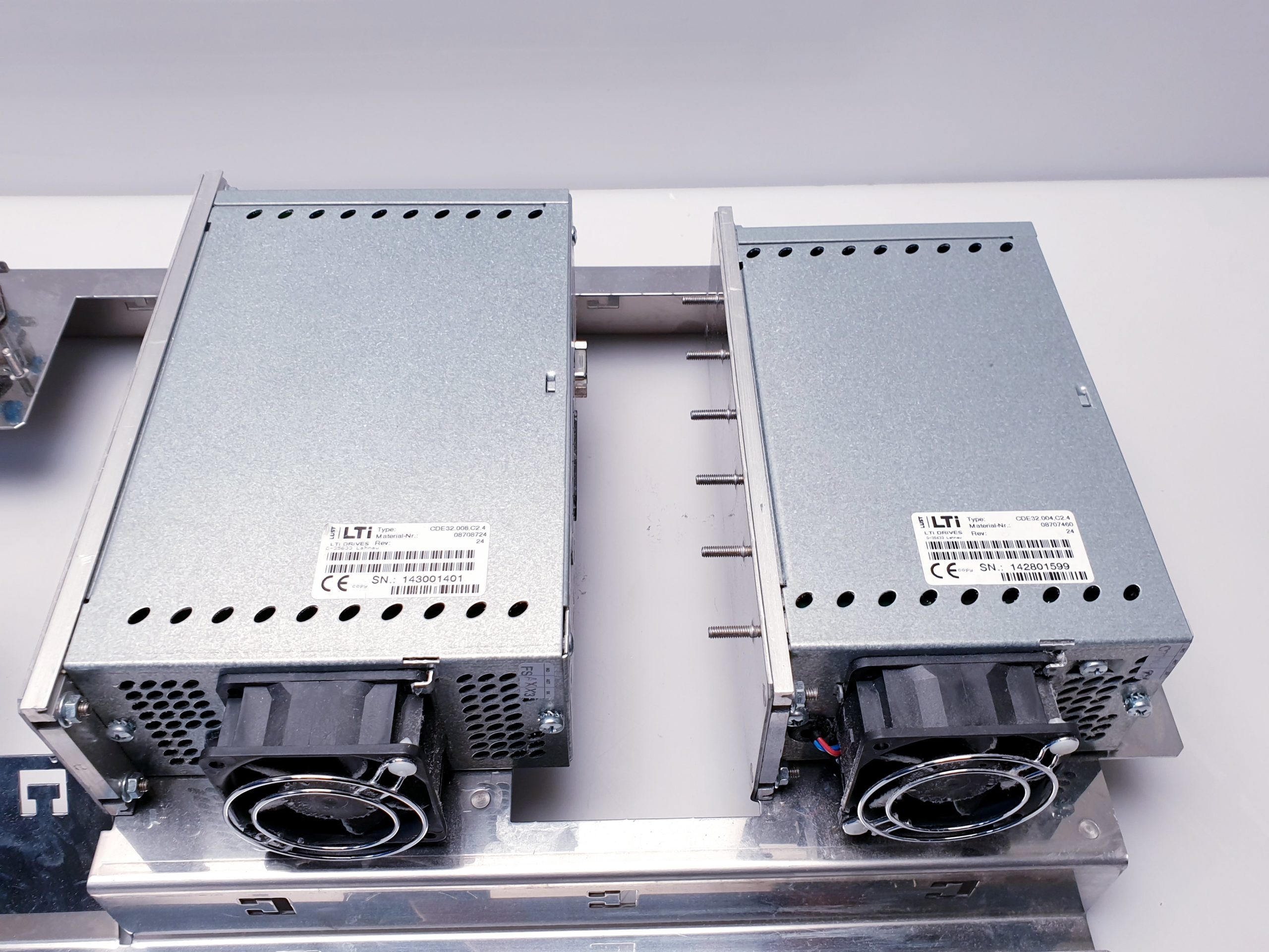 Siemens CDE32.004.C2.4 08707460 + EPCOS B84112G0000B116 – Luminos drf max thumbnail 5