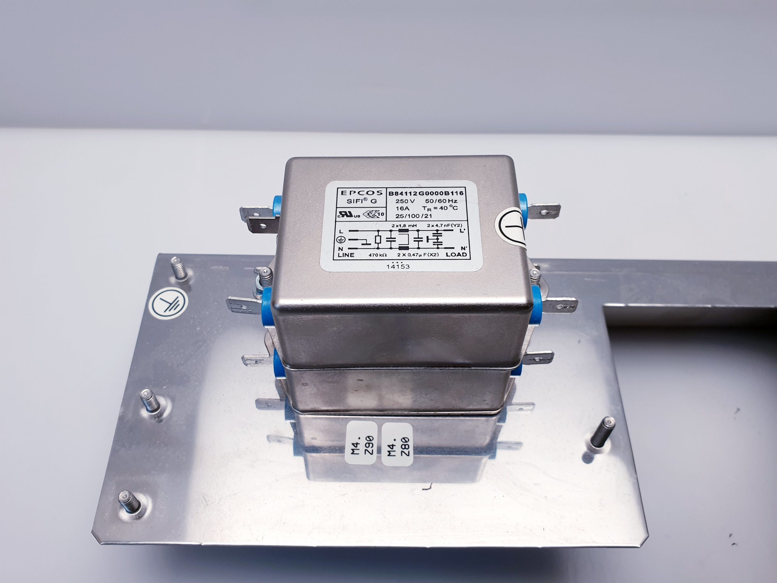 Siemens CDE32.004.C2.4 08707460 + EPCOS B84112G0000B116 – Luminos drf max thumbnail 8
