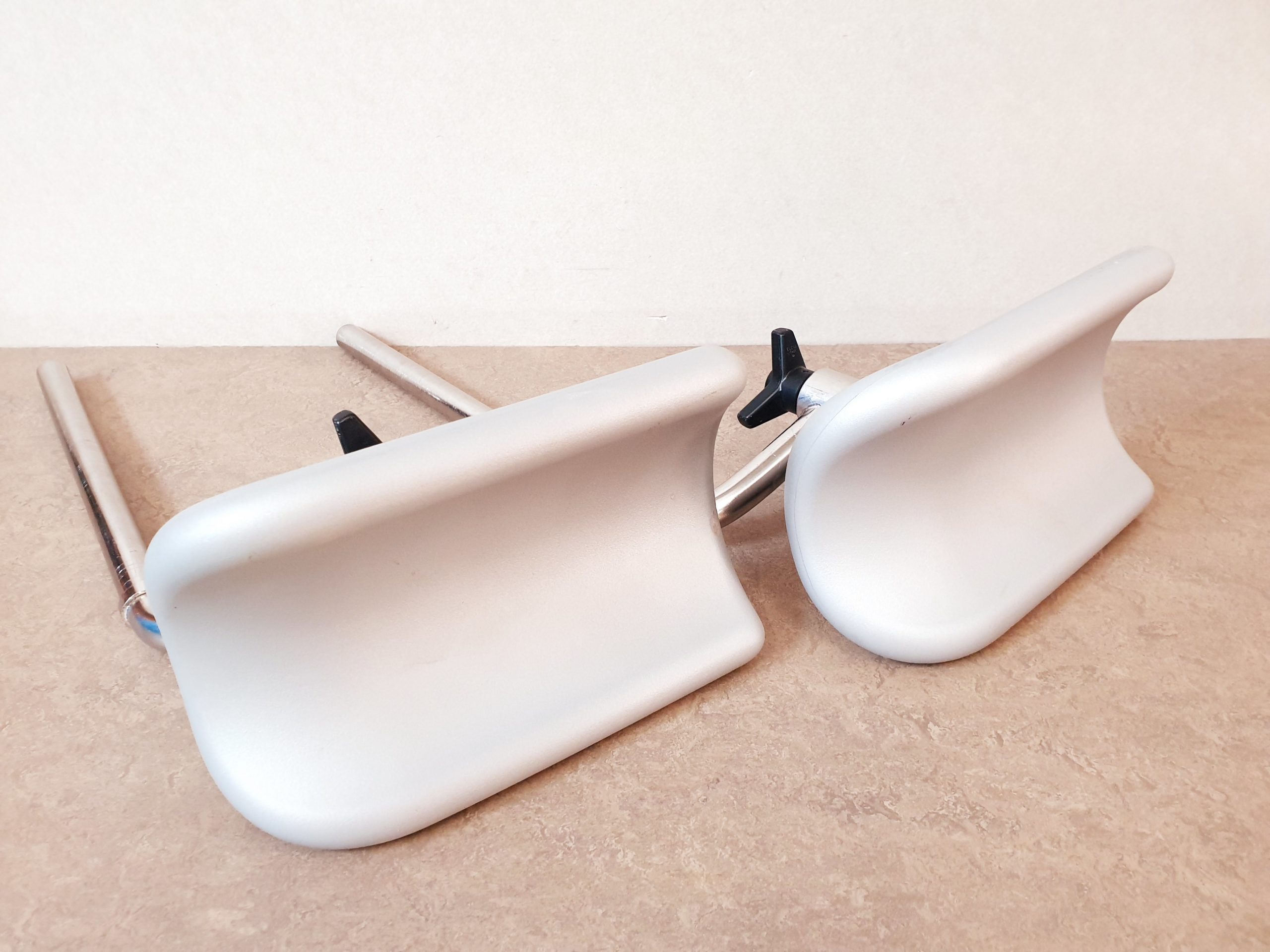 2x Maquet Beinhalter Beinschale Beinauflage – Beige — image 1 of 5