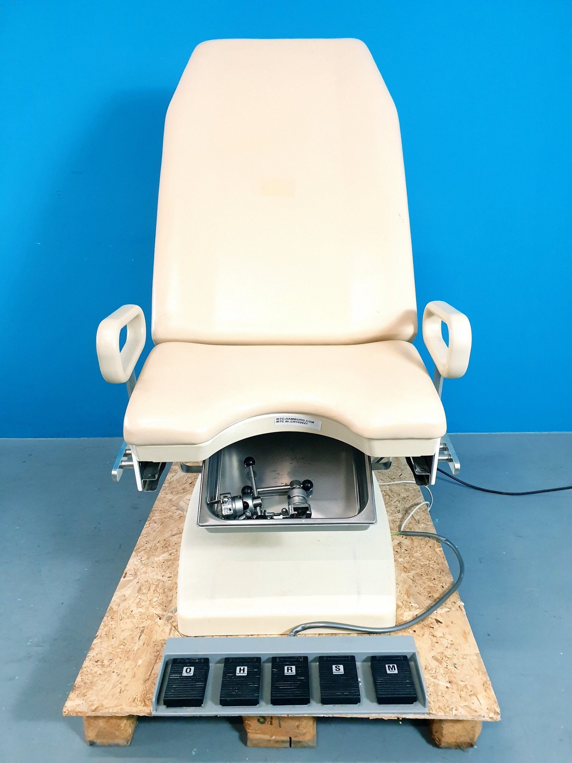Schmitz Medi-Matic Serie 115 Model. 115.525 Gynäkologischer Untersuchungsstuhl — image 1 of 8