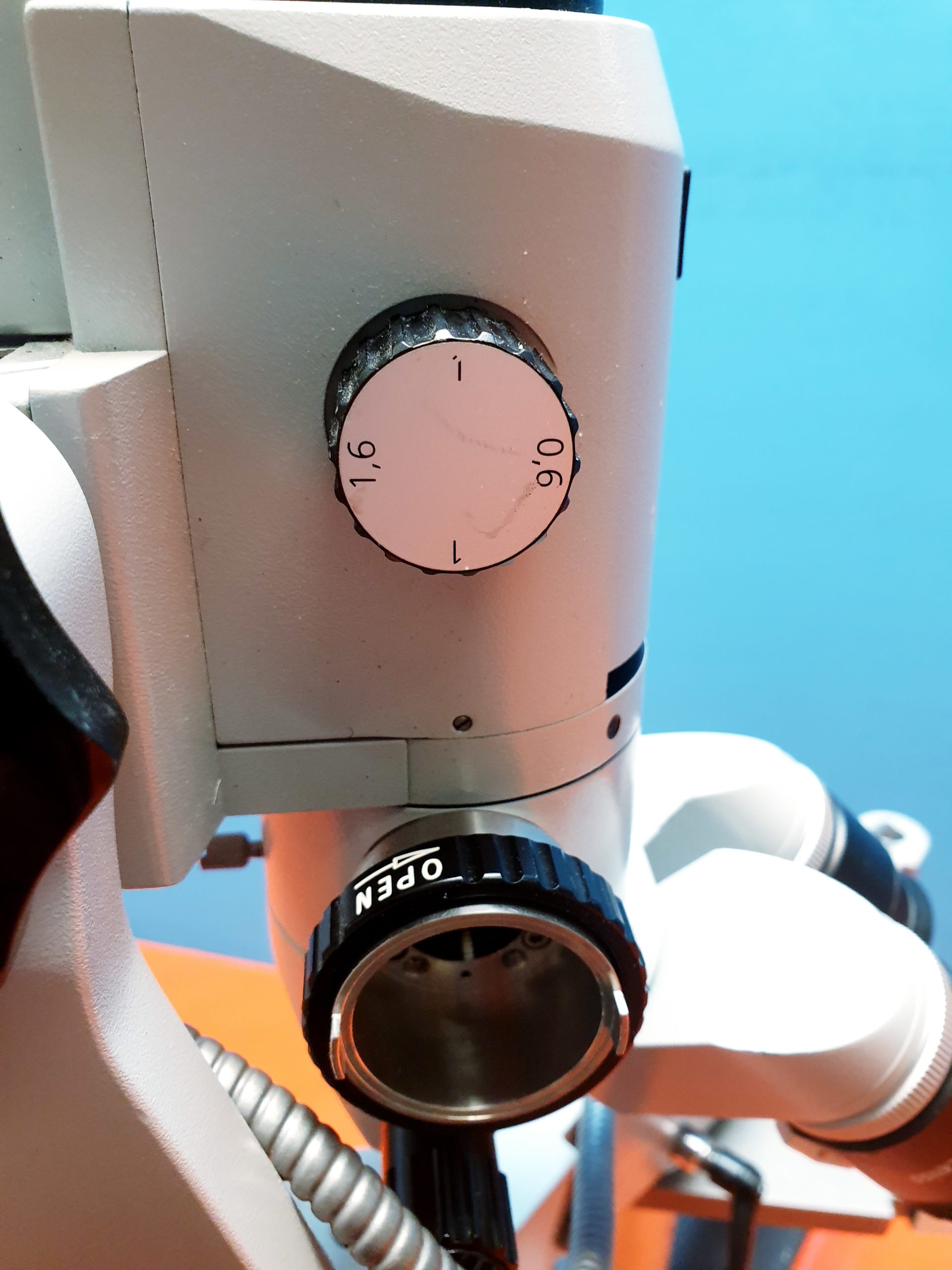 Carl Zeiss Kolposkop PLUS Colposcope // Kolposkop mit Stuhlhalterung thumbnail 5