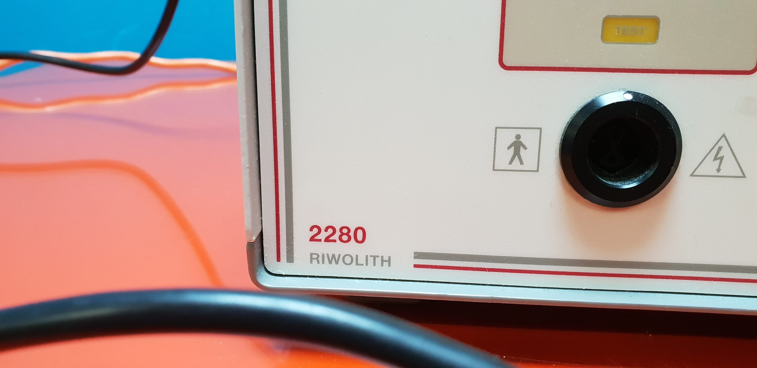 Richard Wolf 2280.001 Lithotripter mit Fußschalter thumbnail 2