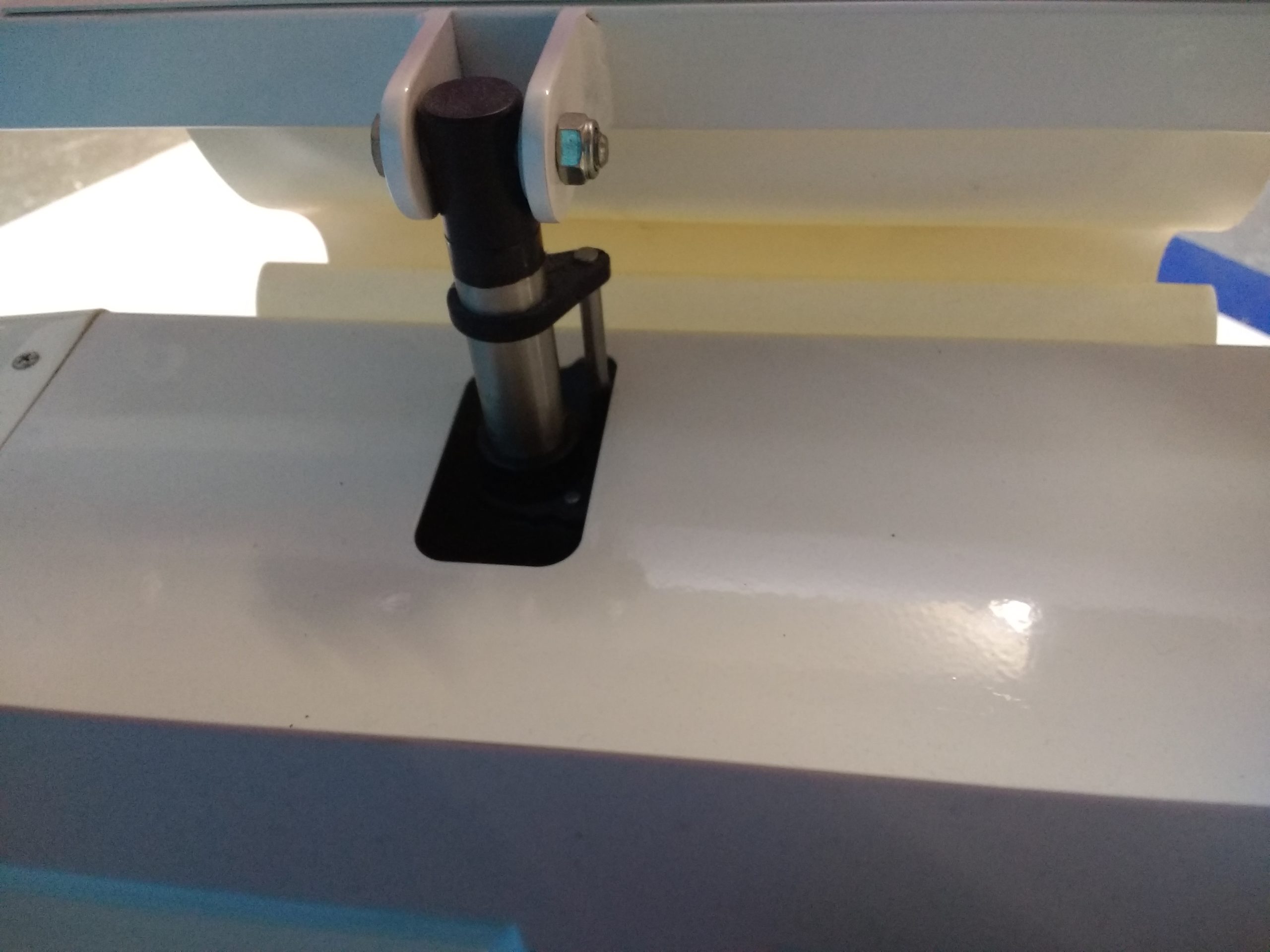 Medifa Gynstuhl , Untersuchungsstuhl ; mit Beinhalter Elektrisch thumbnail 9
