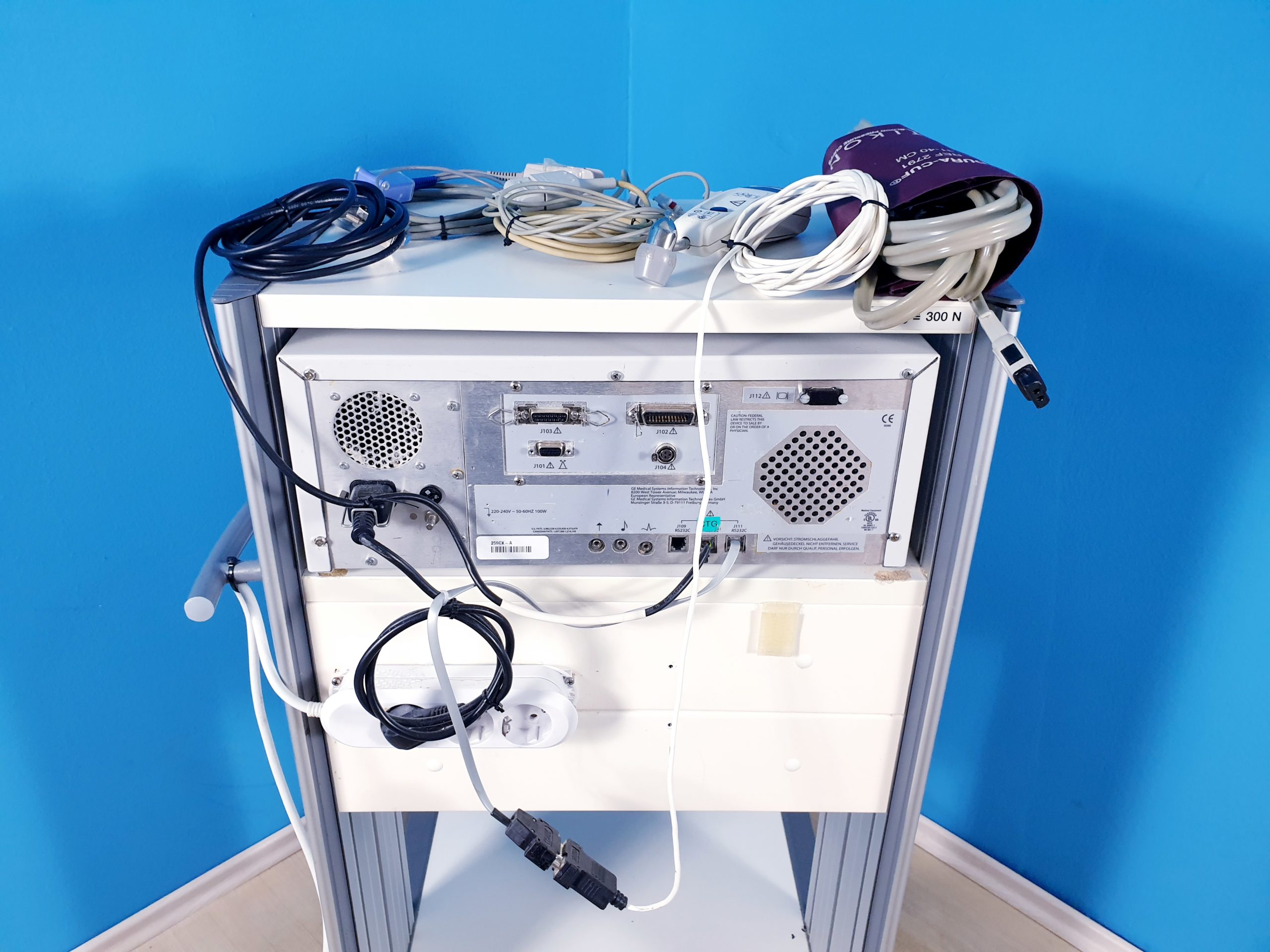 GE Corometrics 250 Series Fetal Mutter Monitor mit Zubehör thumbnail 18