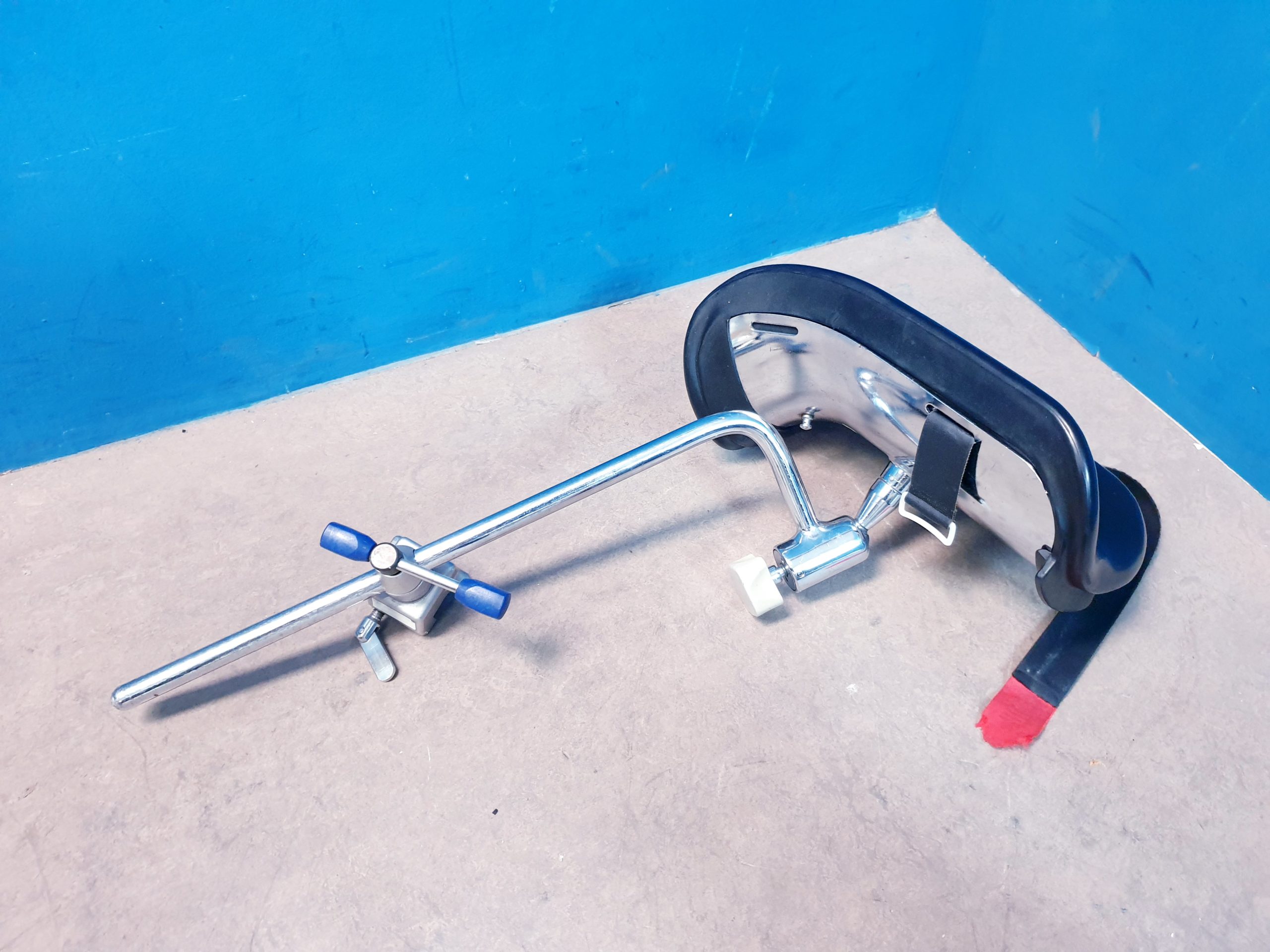 Maquet 2x Beinhalter Beinschale Beinauflage mit Befestigung und Posterung thumbnail 5