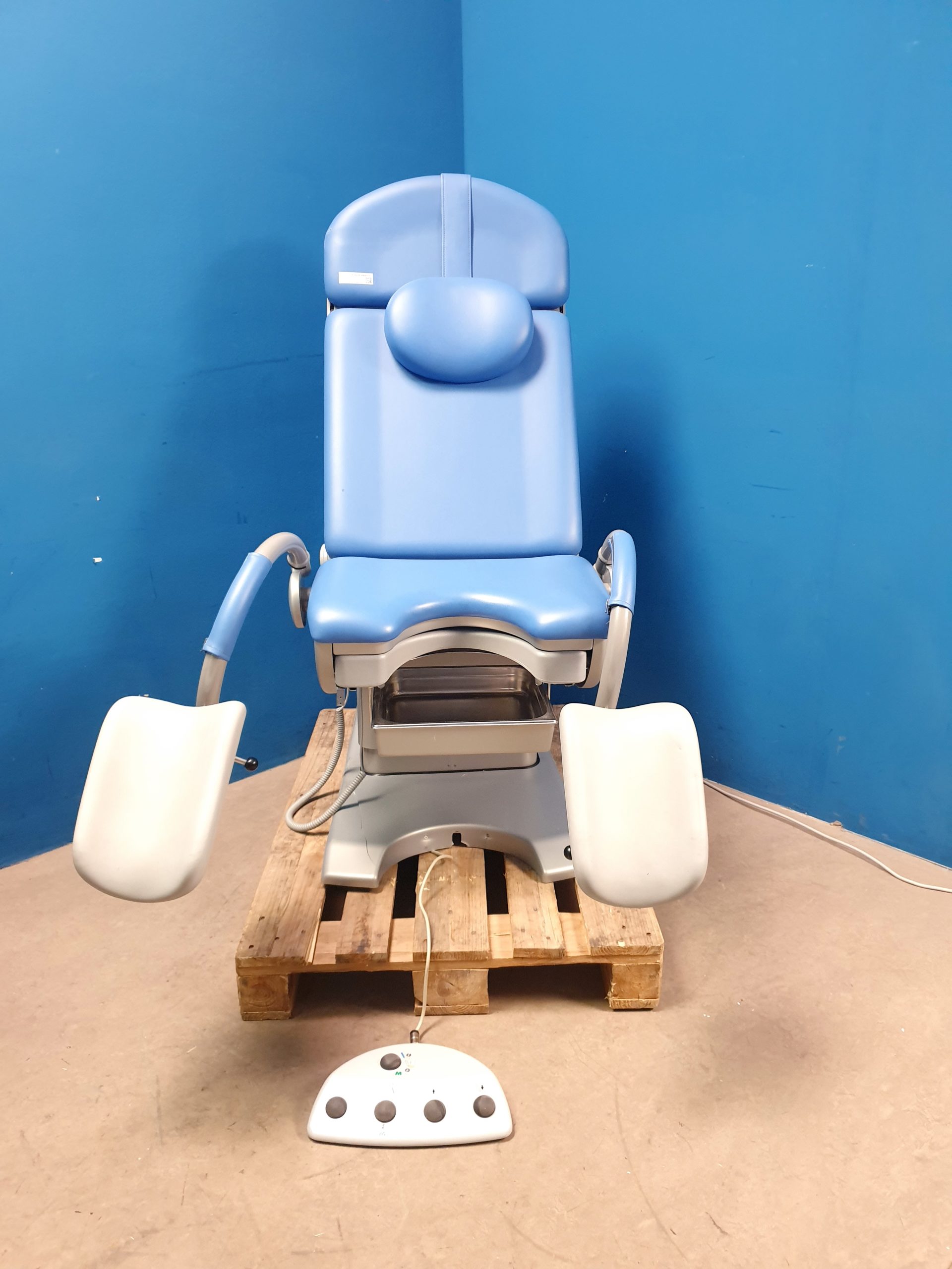 SCHMITZ MEDI-MATIC 115.755 Gynäkologischer Stuhl — image 1 of 24