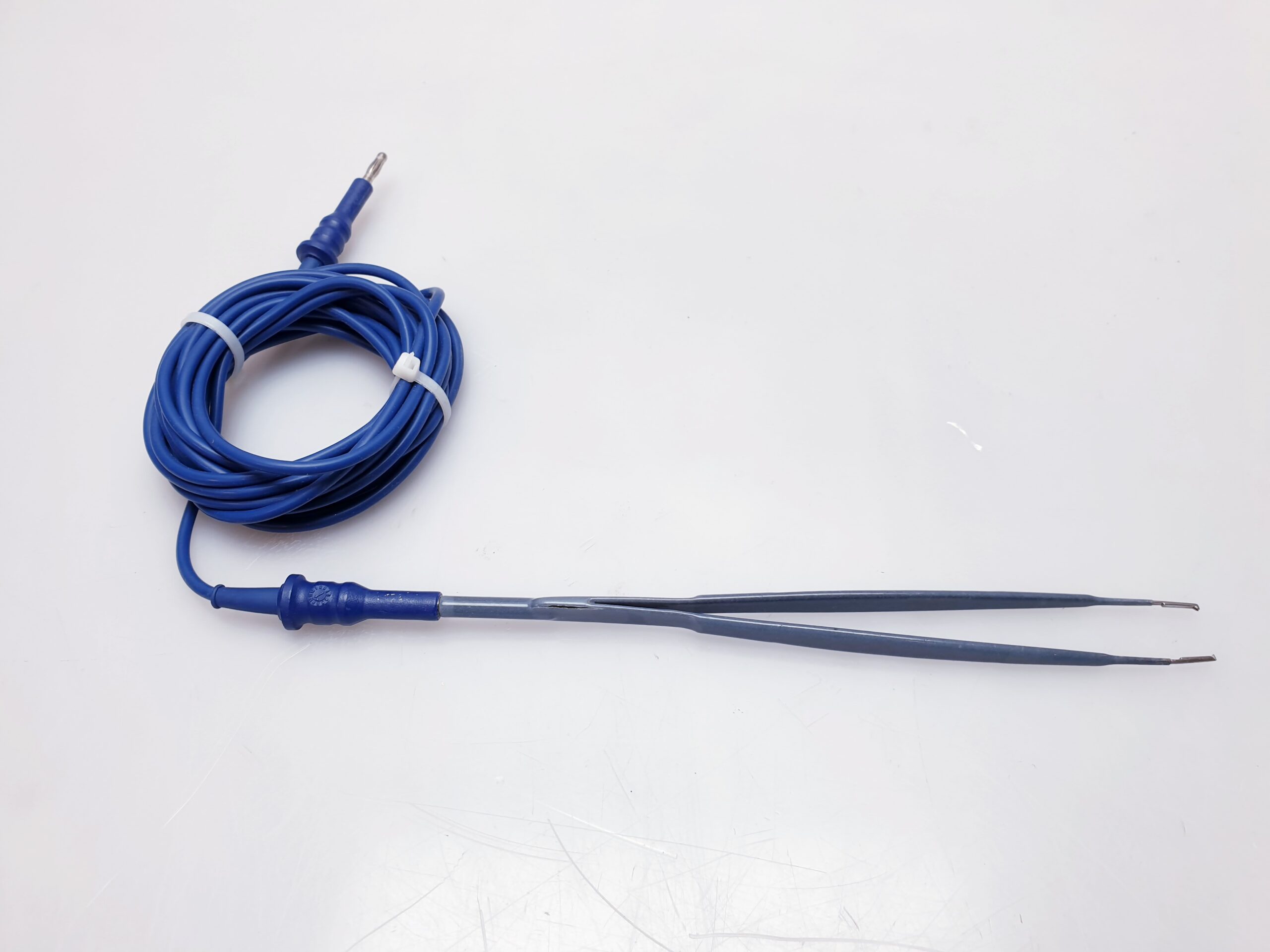 Erbe bipolar Pinzette EZ 280 45 mit Kabel — image 1 of 6