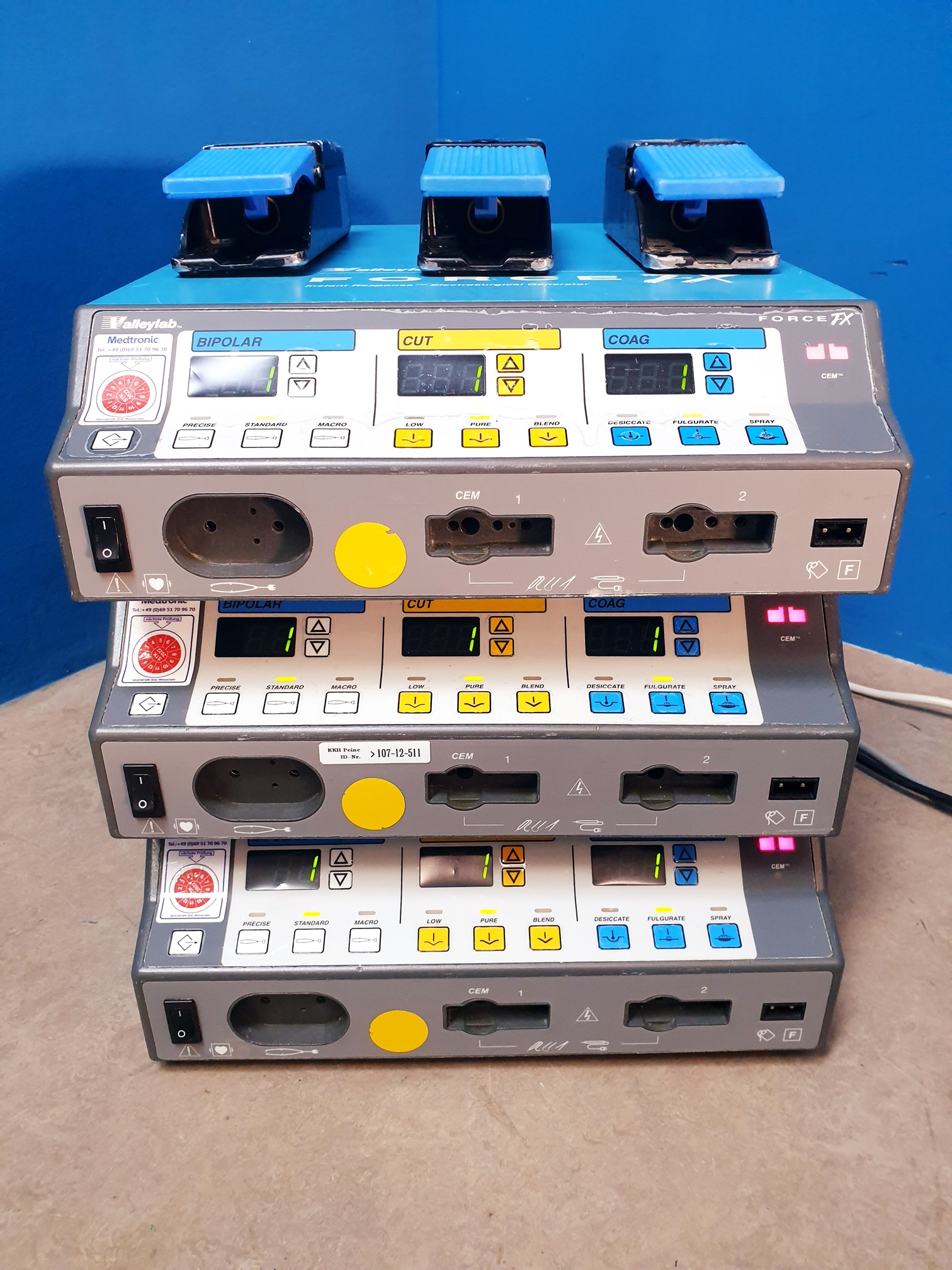 VALLEY LAB Force FX-8 // FX 8 Electrosurgical Unit mit 1x Trittfussschalter — image 1 of 4