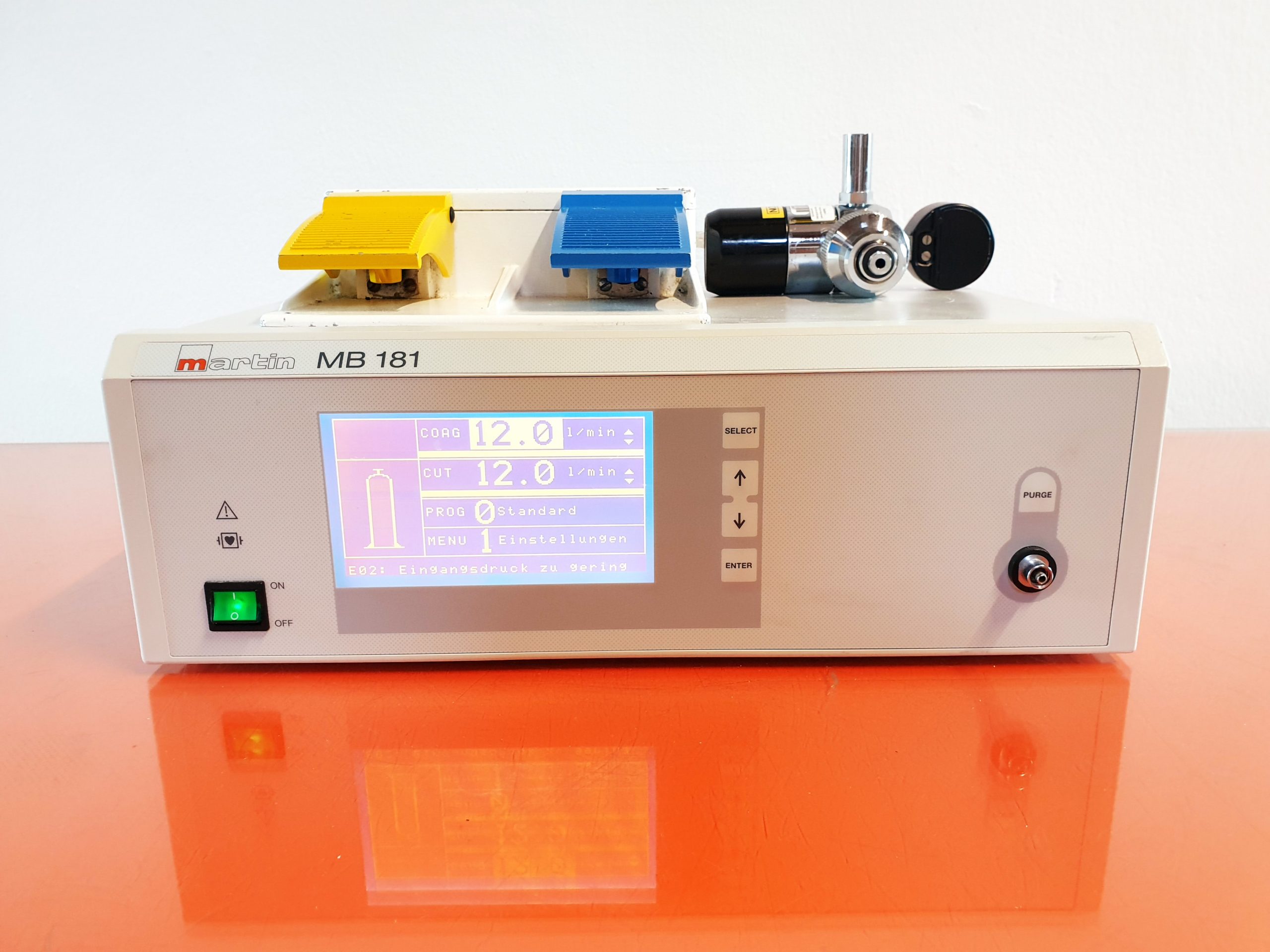 Martin MB 181// MB181 Argon Beamer mit Fußschalter — image 1 of 4