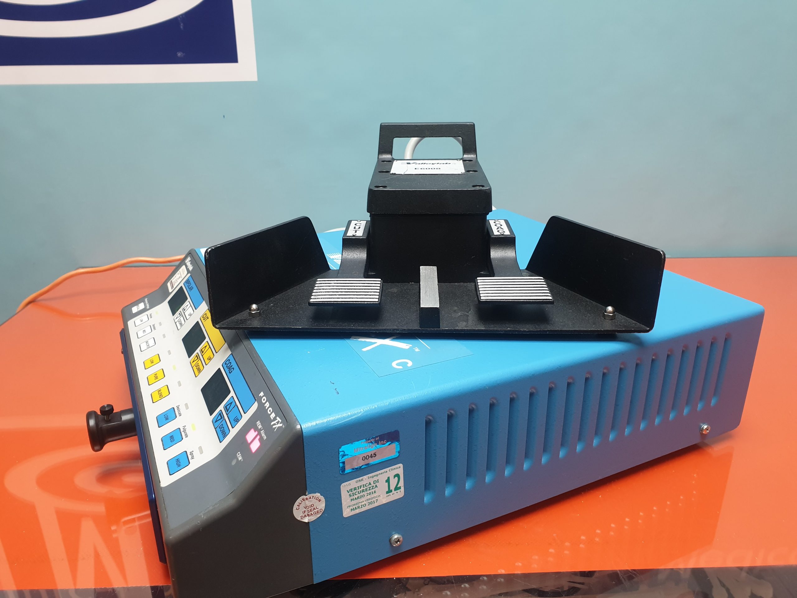 VALLEY LAB Force FX-C Electrosurgical Unit — image 1 of 4