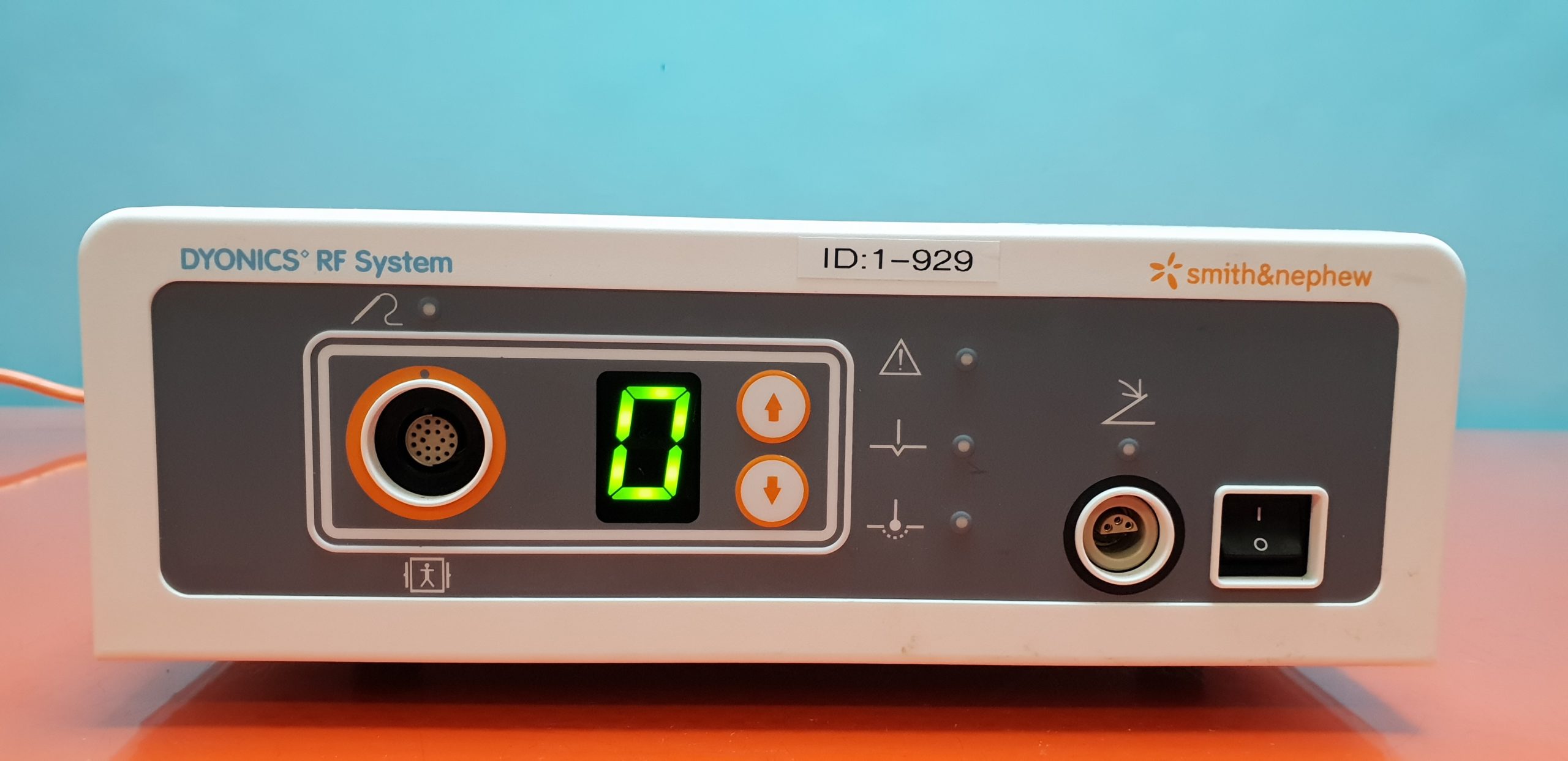 Smith Nephew Dyonics RF System — image 1 of 7