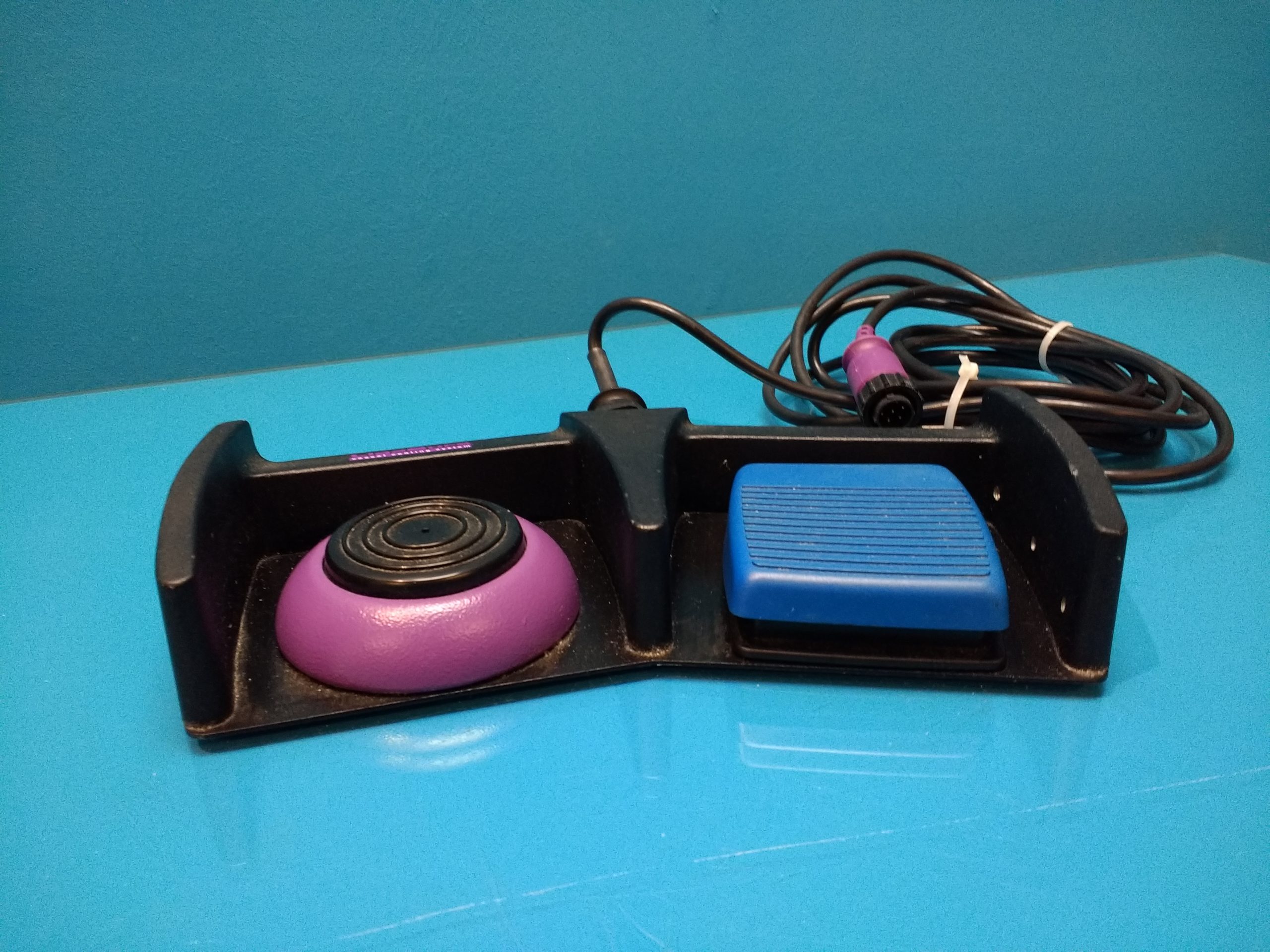Valleylab 150 000 089 Ligasure Footswitch — image 1 of 4