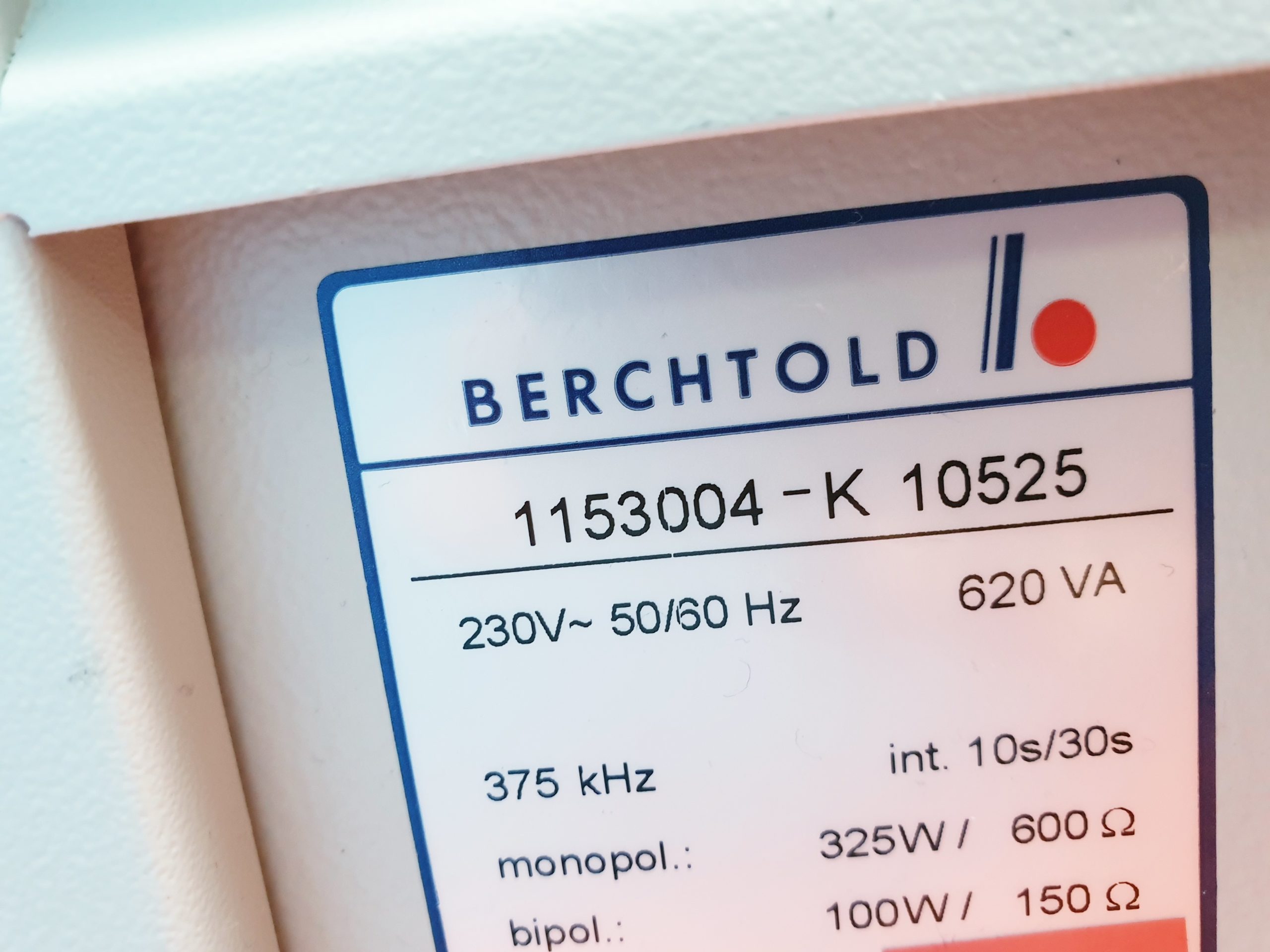 Berchtold Elektrotom 640 HF-Gerät // HF-Chirugiegerät thumbnail 5
