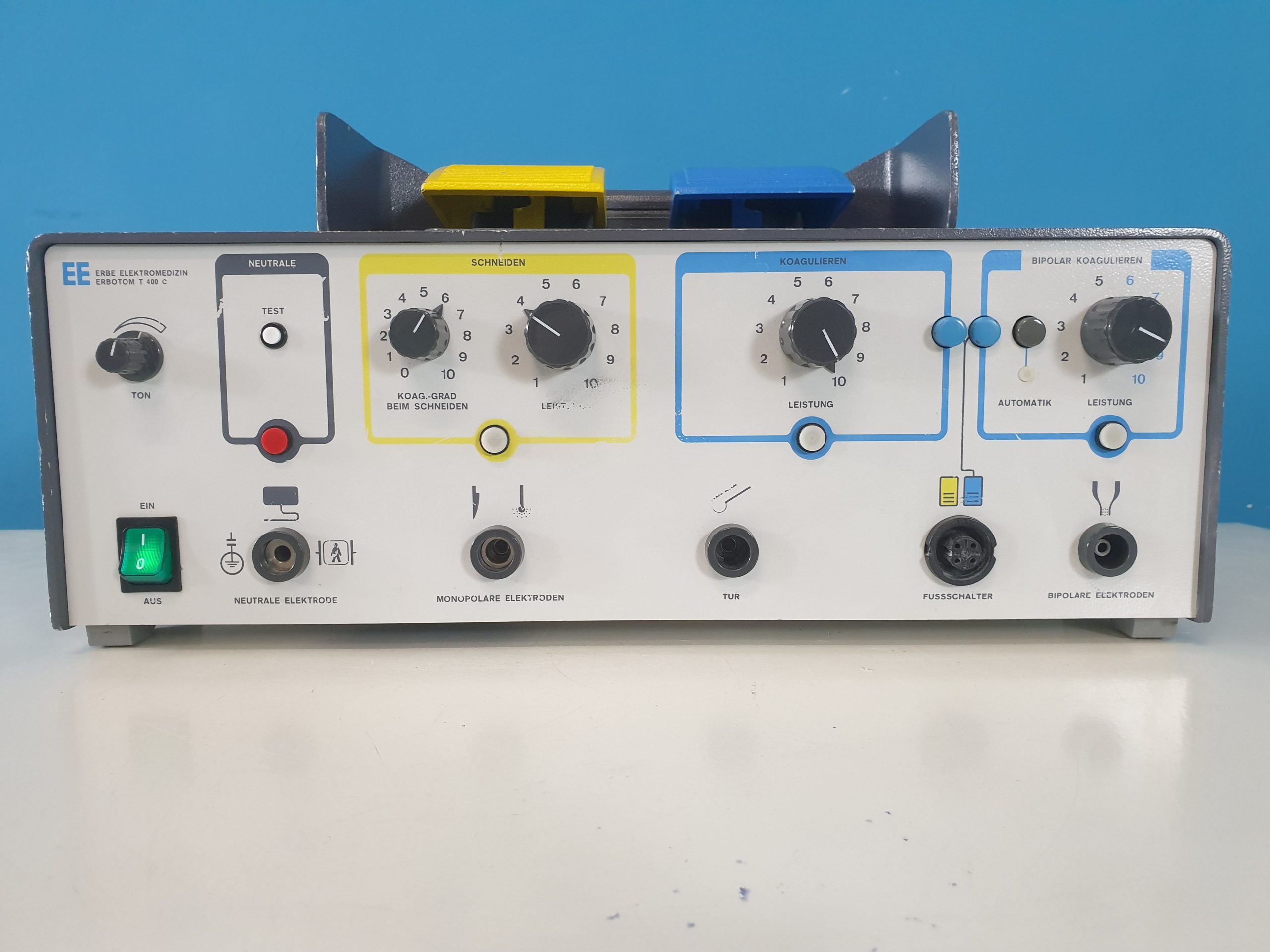 Erbe Elektromedizin Erbotom T400 C //Erbe Fußschalter Fußpedal T Serie thumbnail 2