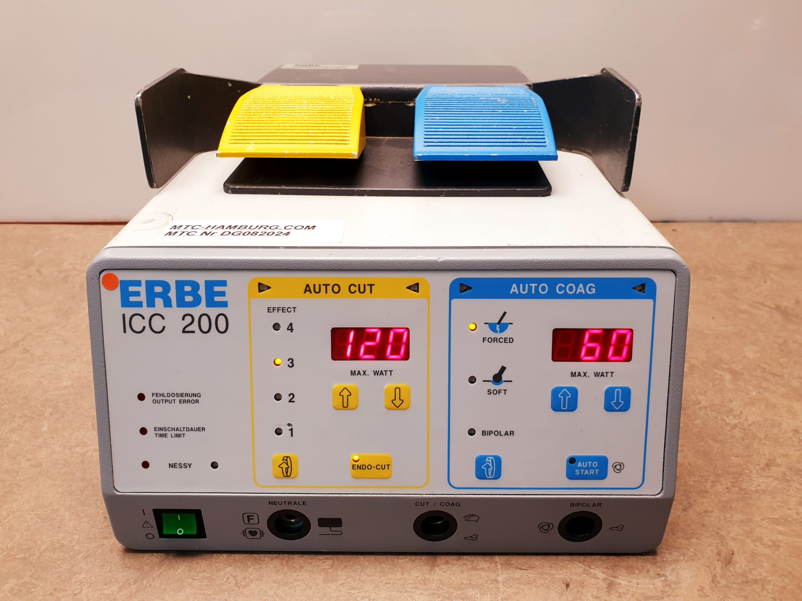 Erbe ICC 200 mit Fußschalter HF Gerät — image 1 of 7