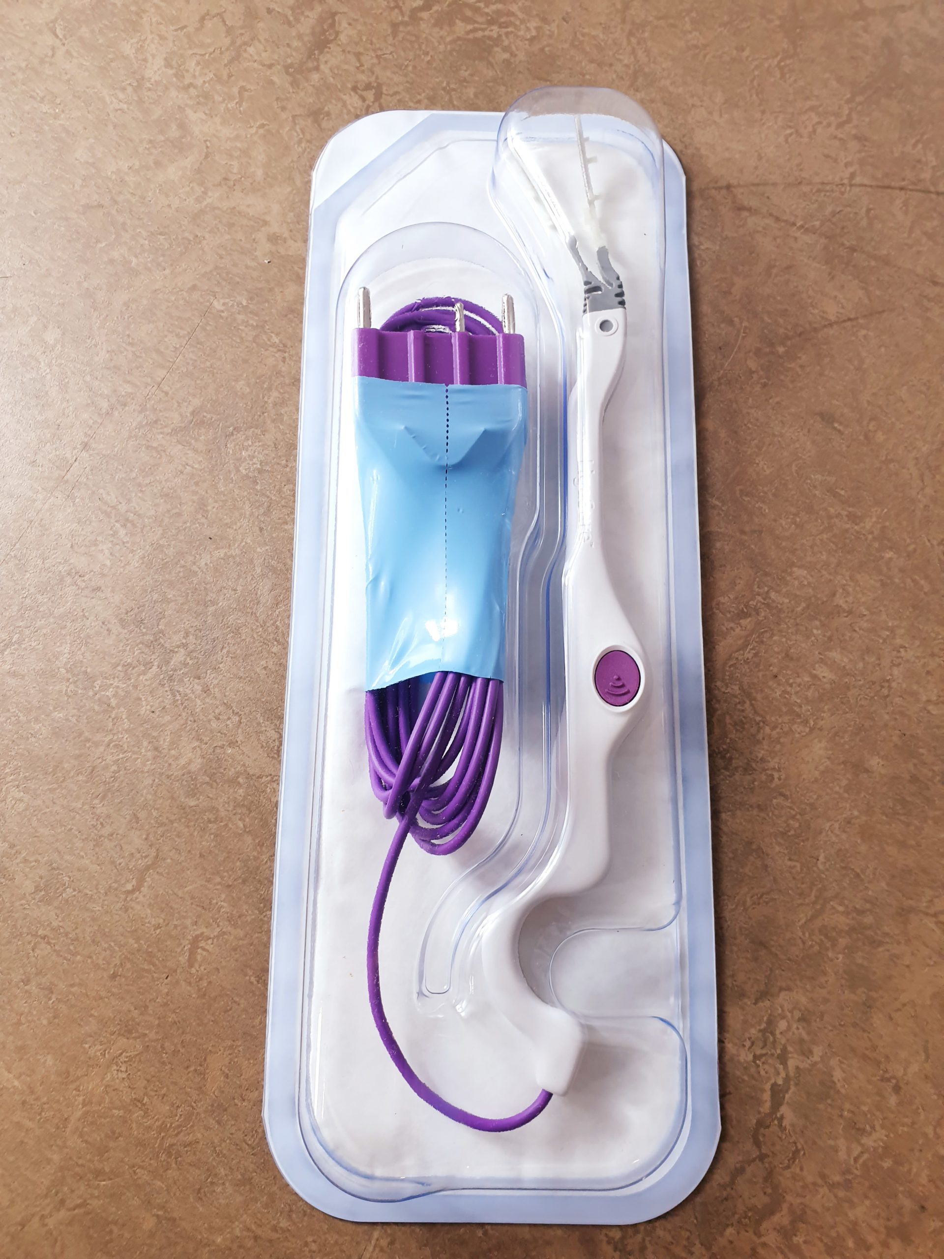 Covidien Medtronic LS3112 LigaSure Xtd Electrode Curved LS 3112 Use By 08/2023 thumbnail 2