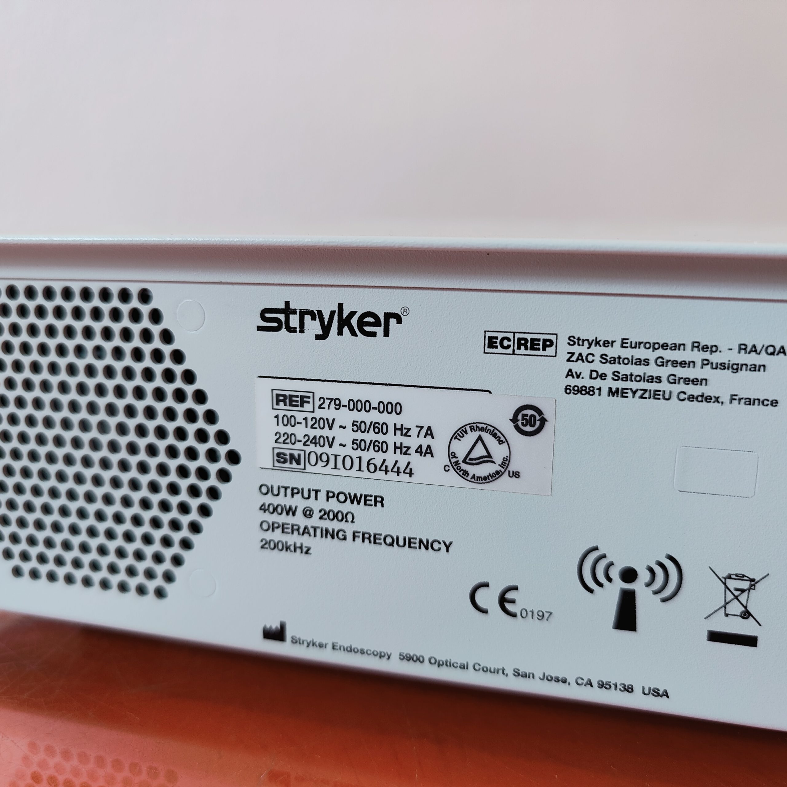 Stryker SERFAS Energy RF Generator thumbnail 4
