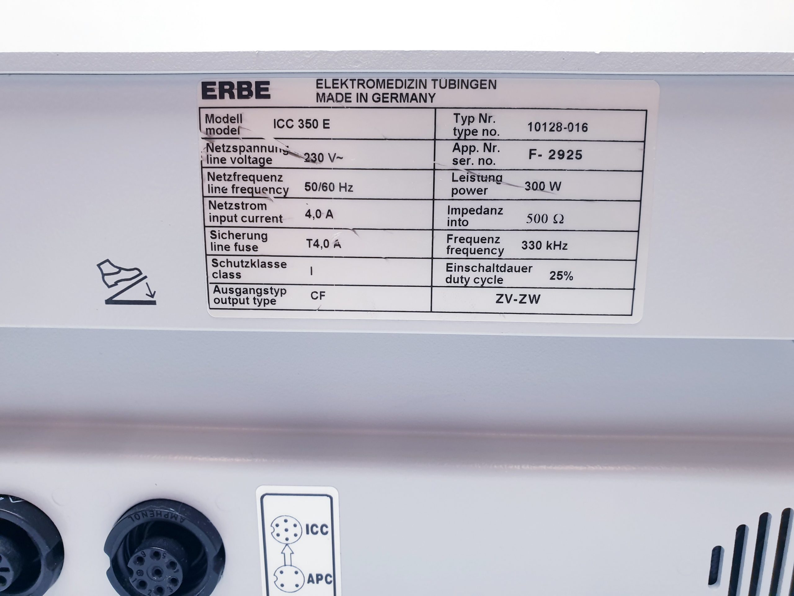 ERBE ICC 350 // ICC350 E-Serie HF-Chirurgiegerät 300 Watt Leistung thumbnail 9