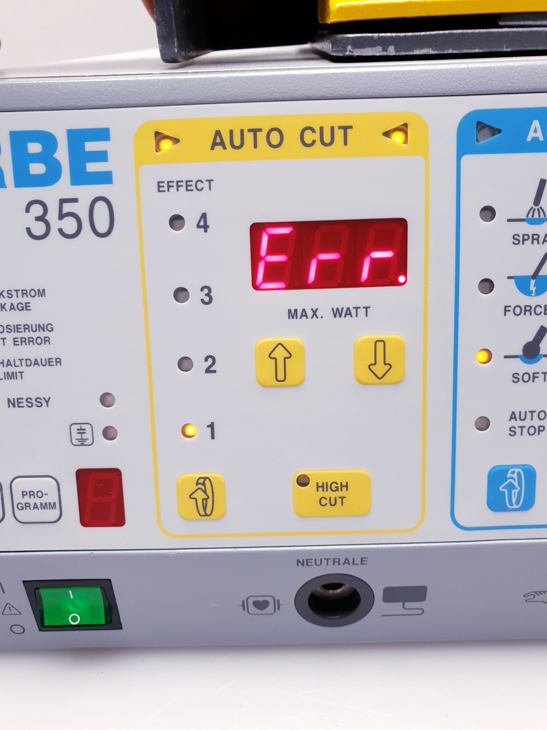 ERBE ICC 350 ICC350 E-Serie HF-Chirurgiegerät 300 Watt Leistung thumbnail 4