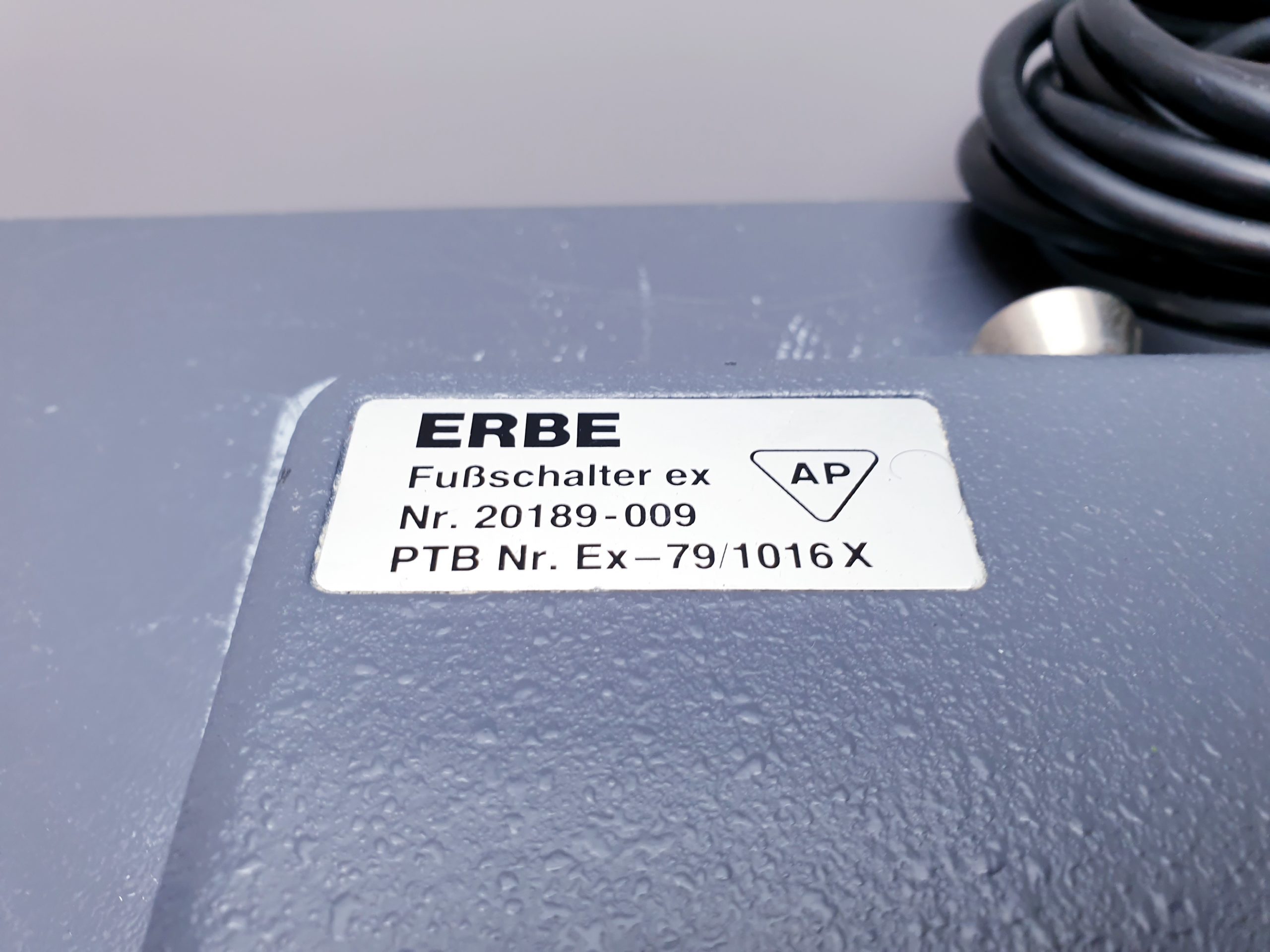 Erbe Elektromedizin Erbotom T400 C mit Fußpedal thumbnail 5