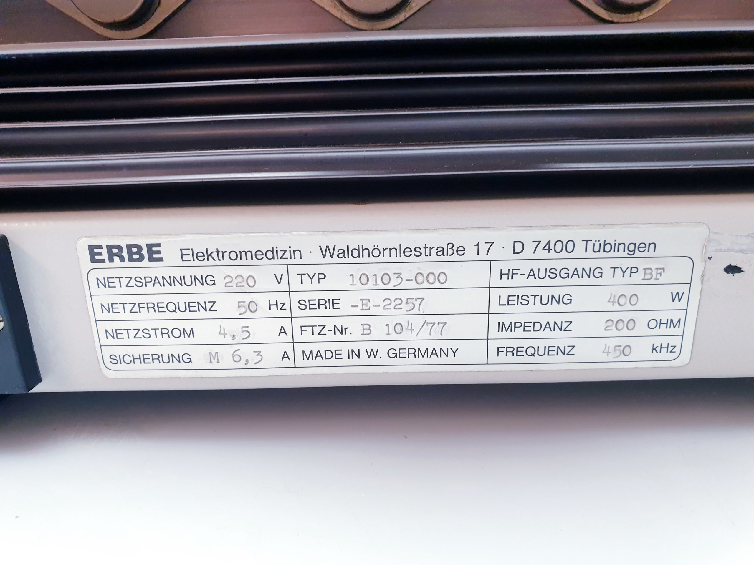 Erbe Elektromedizin Erbotom T400 C mit Fußpedal thumbnail 9