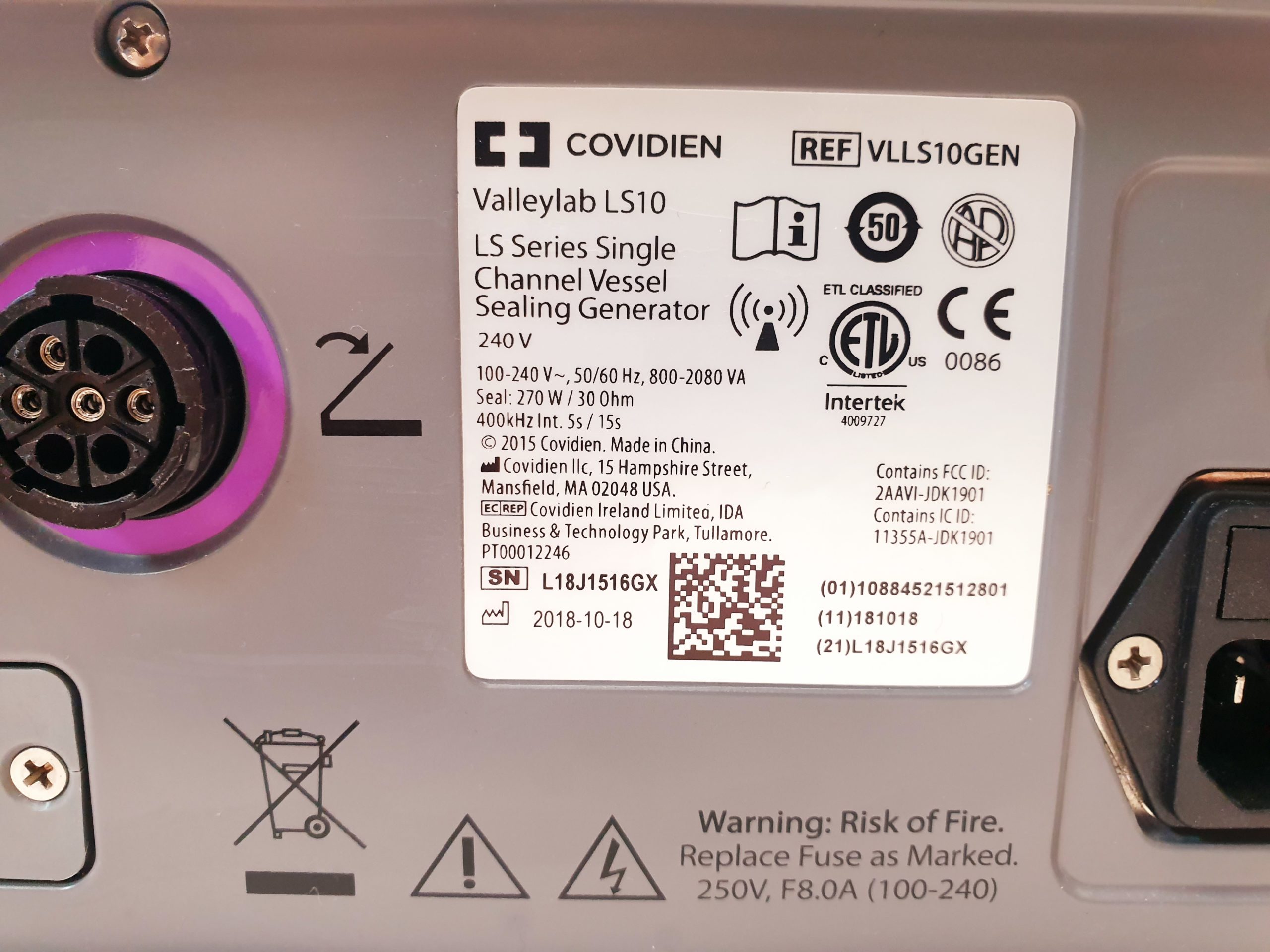 Valleylab LigaSure LS10 // LS 10 Gefässversiegelungsgenerator — image 1 of 8