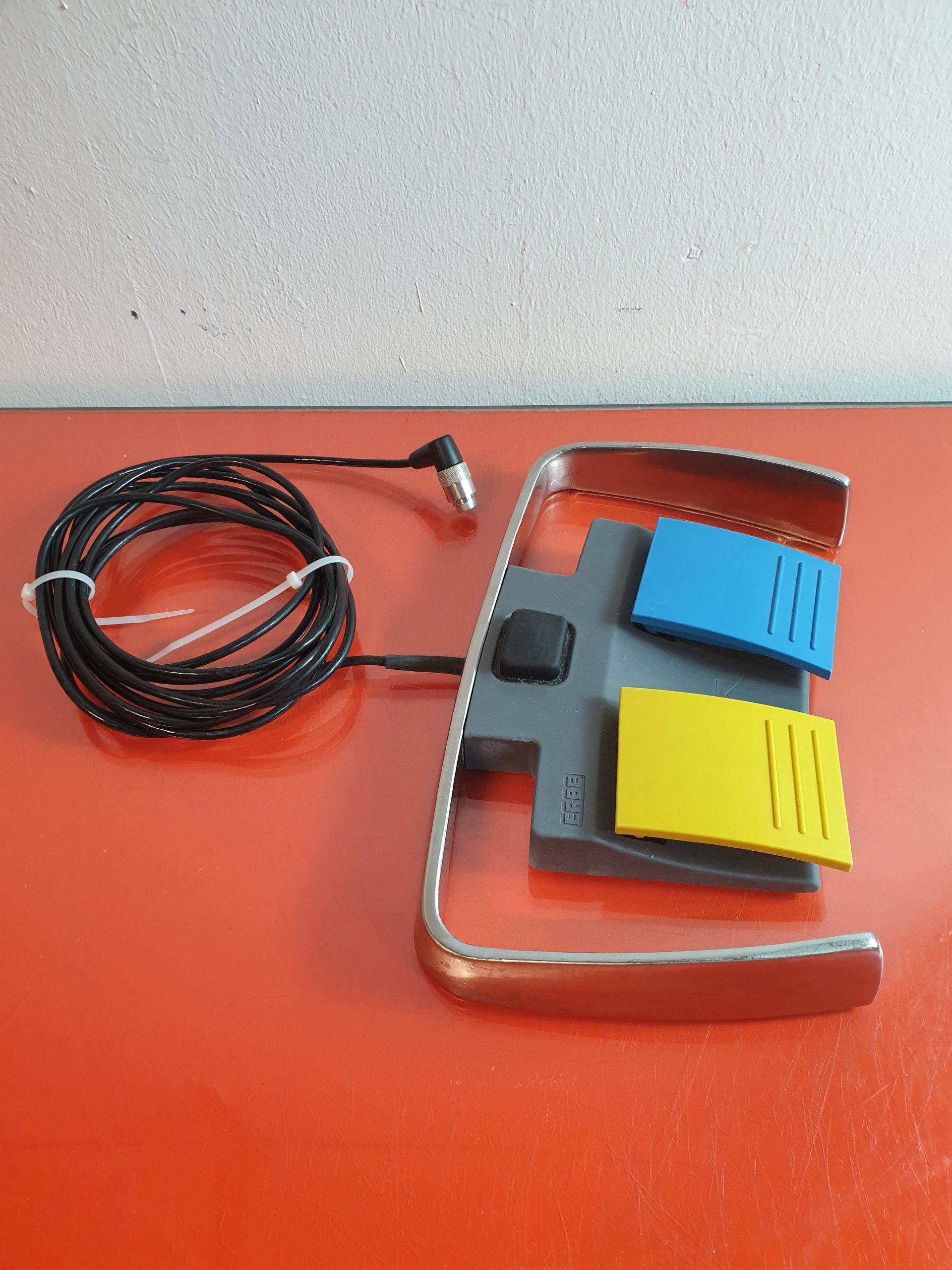 Erbe VIO 200 S // 200S // VIO200S Hf Gerät Hochfrequenz-Chirurgiegerät thumbnail 7