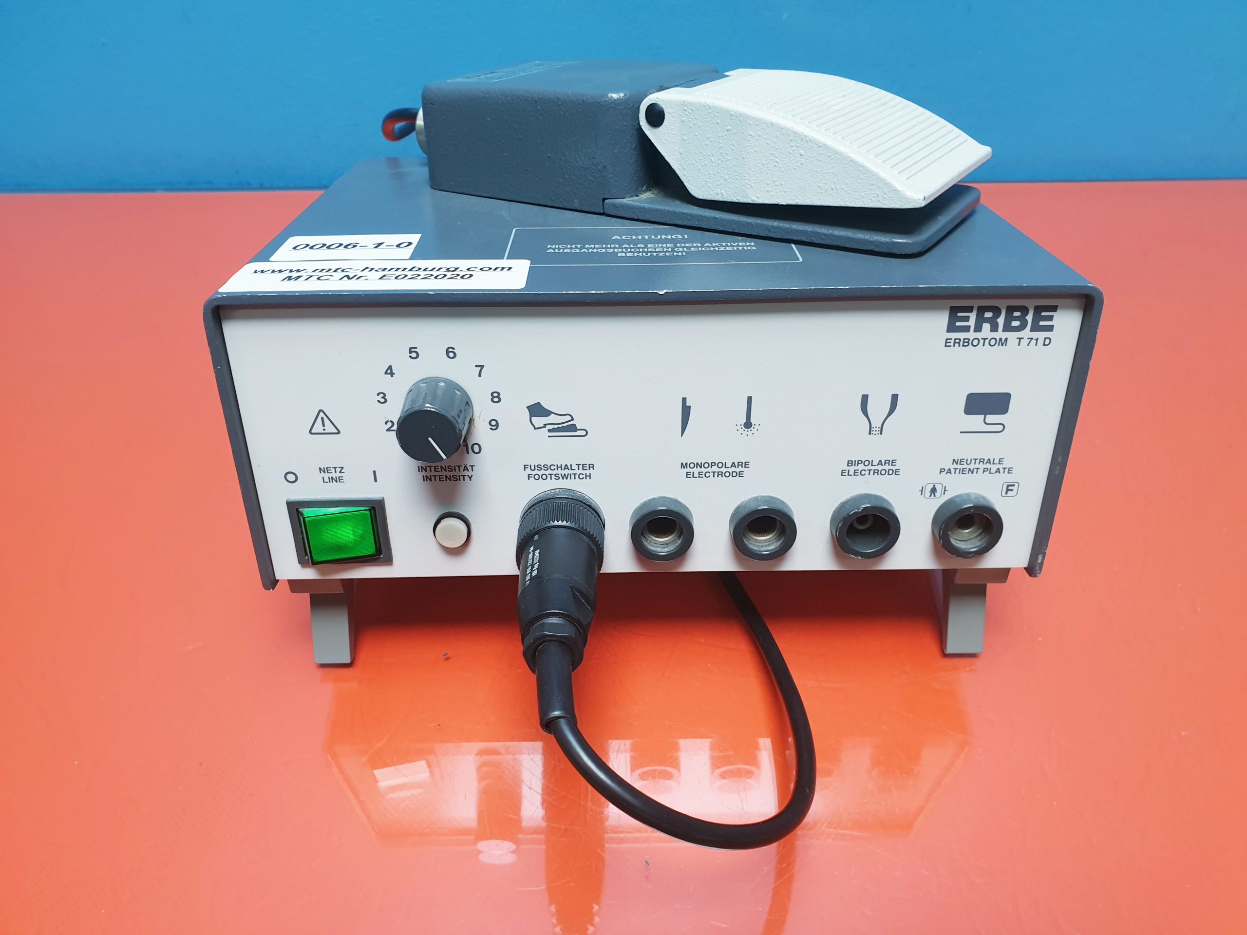 HF Gerät Erbe Erbotom T 71 D / Erbe Elektromedizin — image 1 of 2